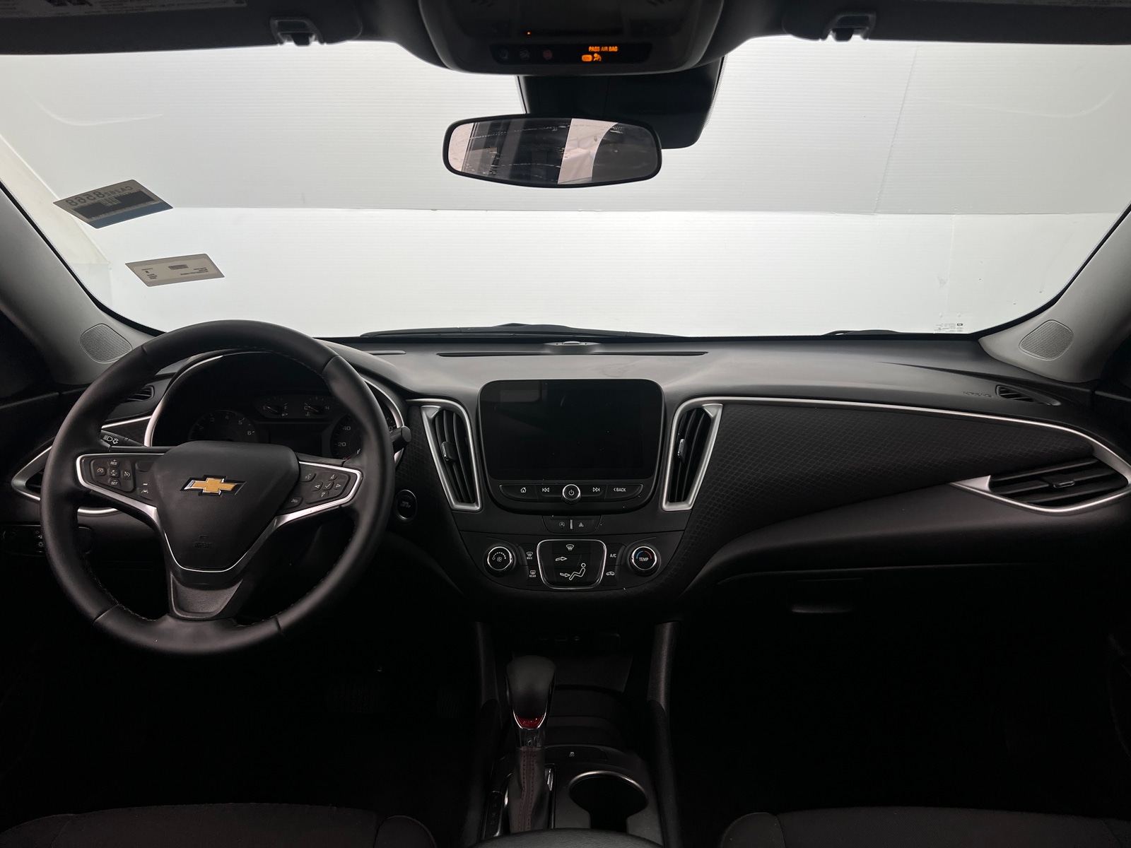 Thumbnail: 2023 Chevrolet Malibu - 3