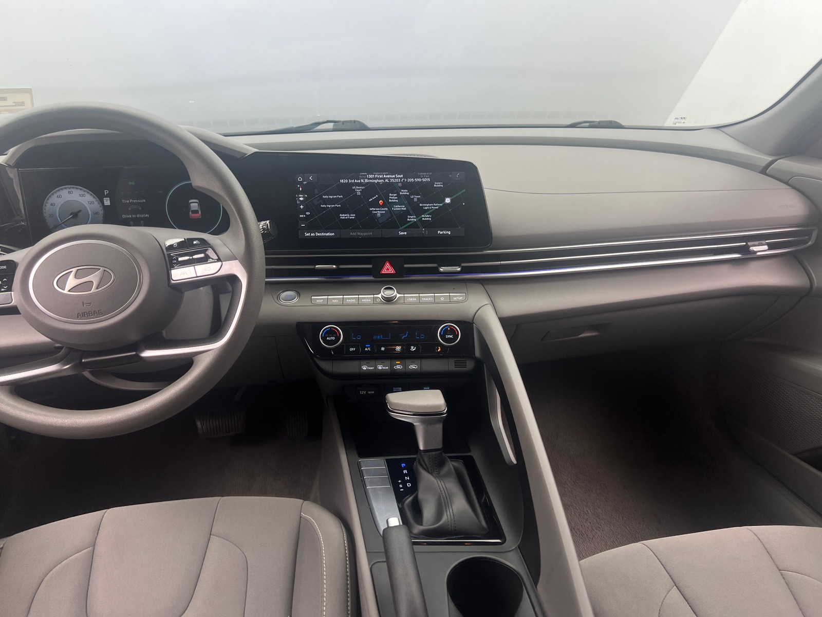 Thumbnail: 2024 Hyundai Elantra - 3