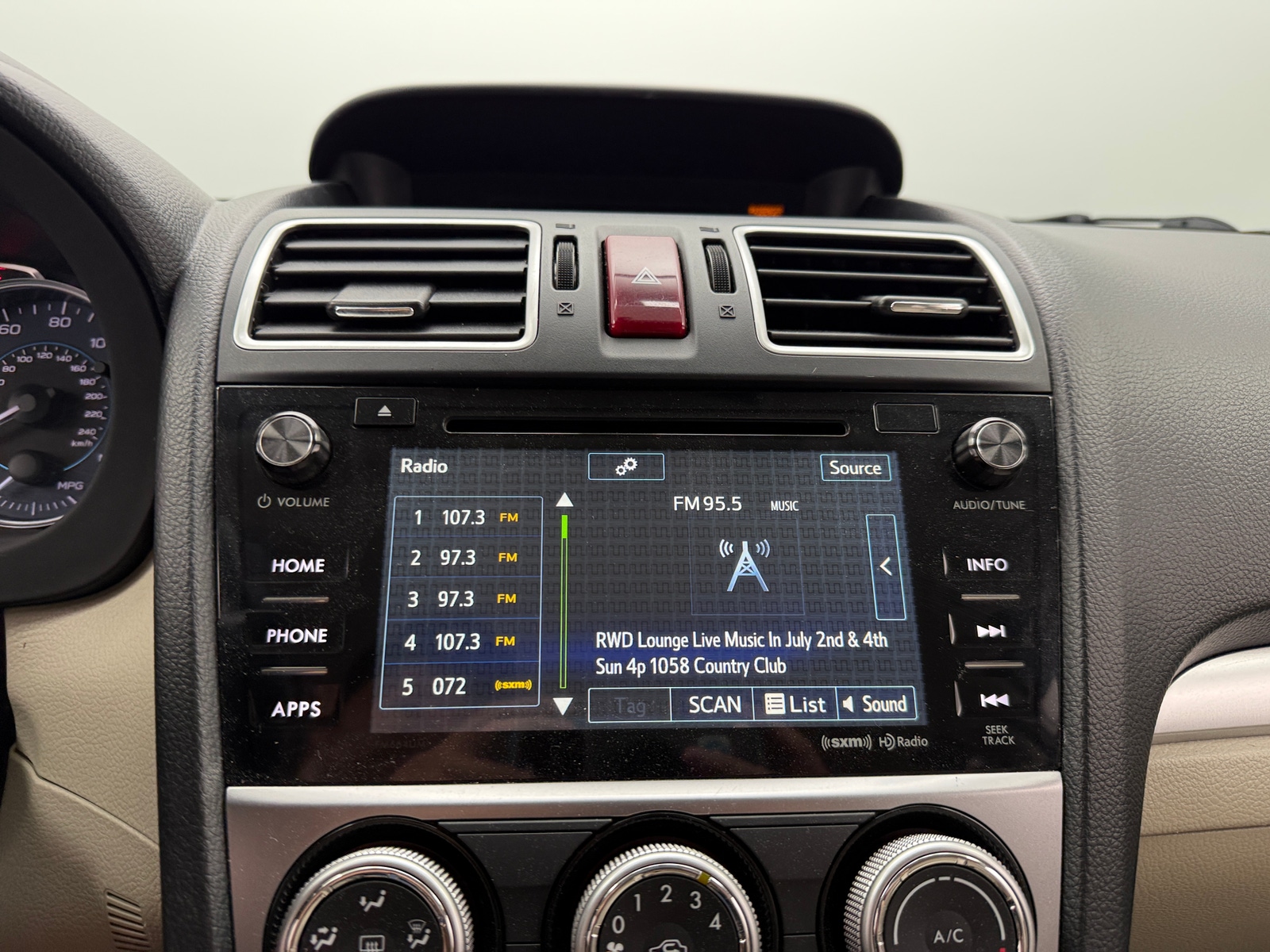 Thumbnail: 2015 Subaru XV Crosstrek - 4