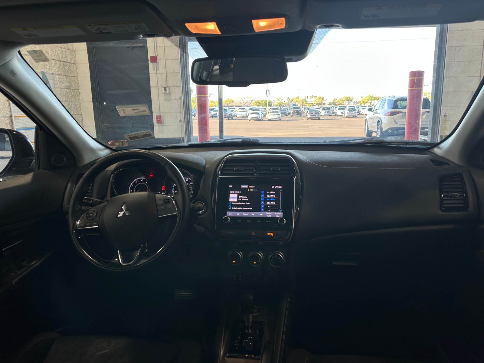 Thumbnail: 2021 Mitsubishi Outlander Sport - 3