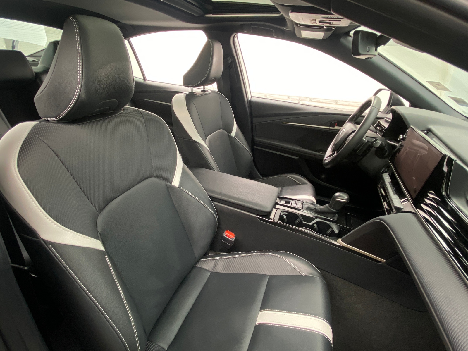 Thumbnail: 2025 Toyota Camry - 2