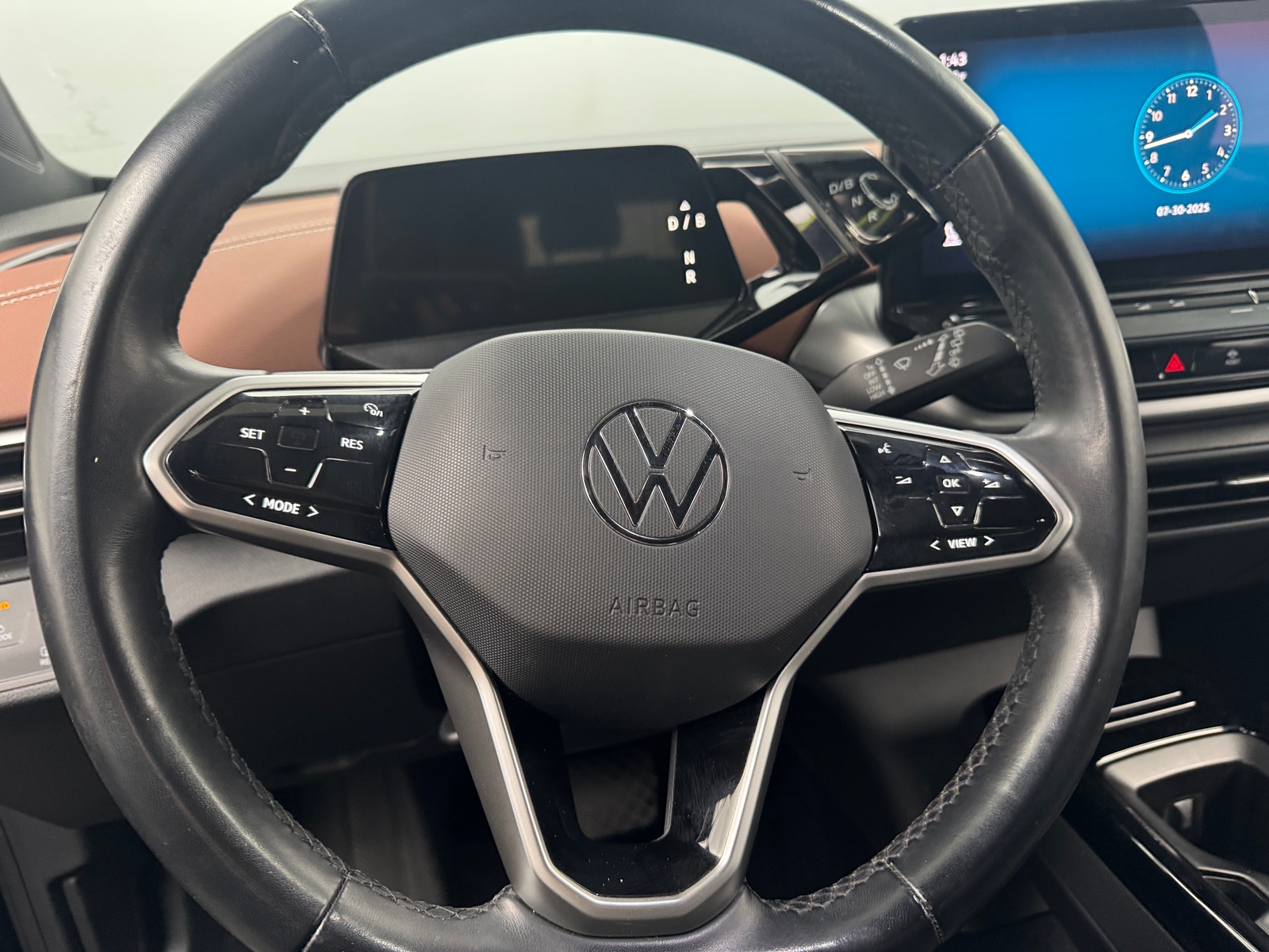 Thumbnail: 2021 Volkswagen ID.4 - 4
