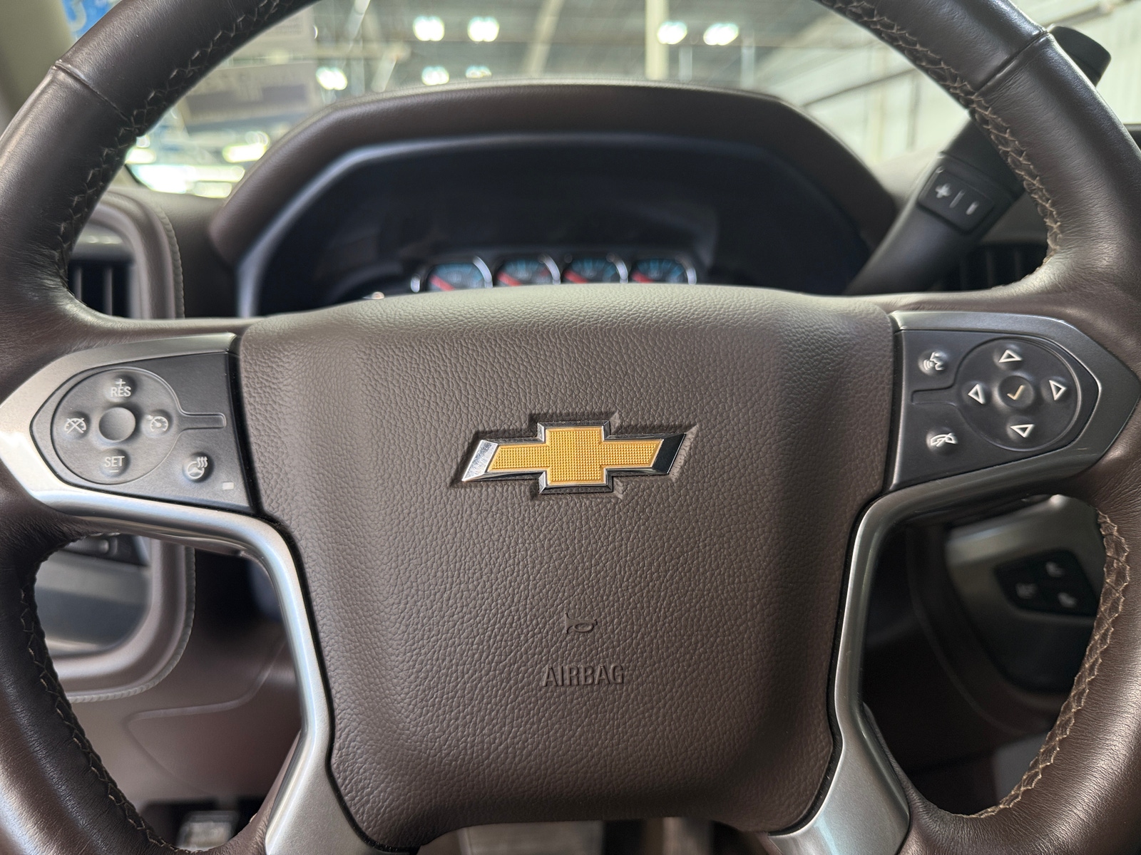 Thumbnail: 2015 Chevrolet Silverado 1500 - 4
