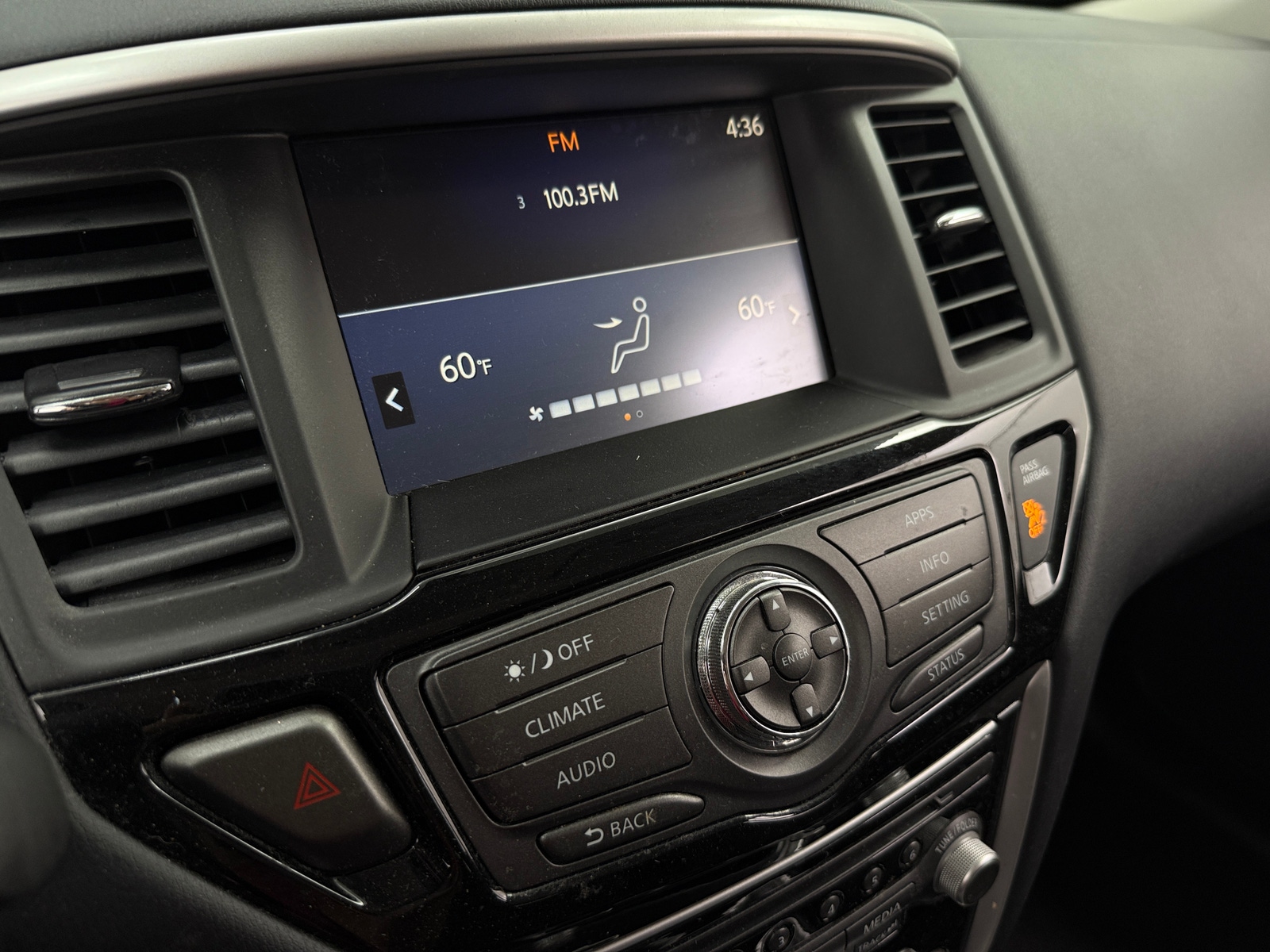 Thumbnail: 2019 Nissan Pathfinder - 4