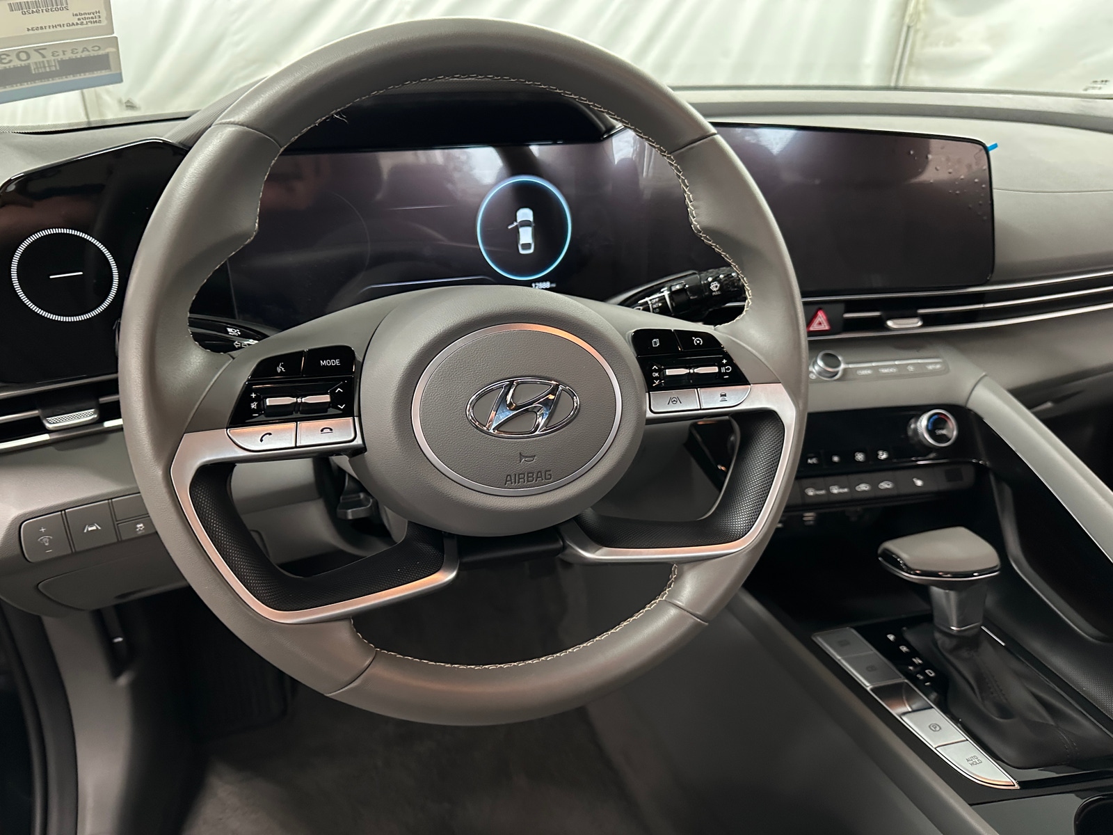 Thumbnail: 2023 Hyundai Elantra - 5