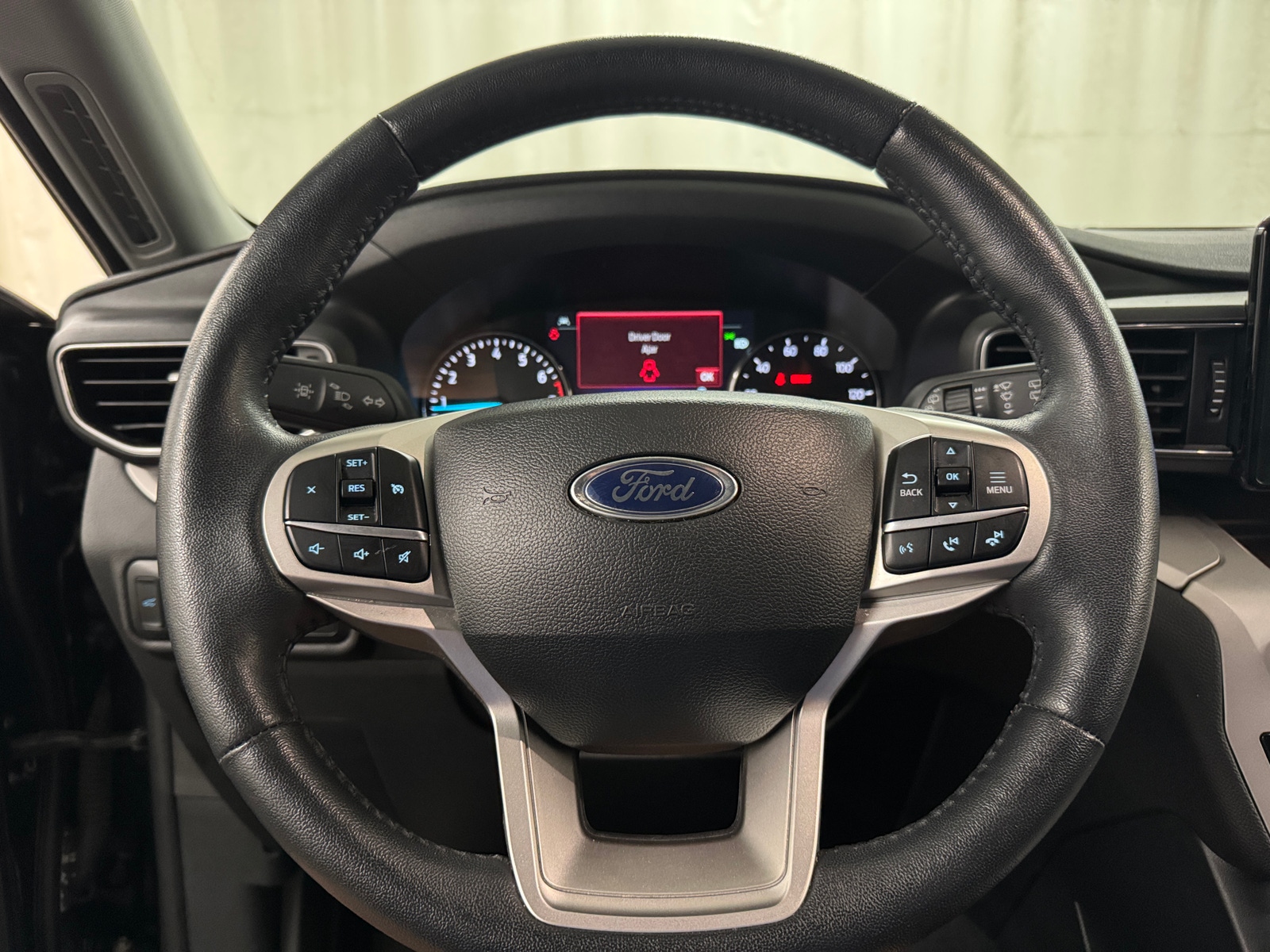 Thumbnail: 2024 Ford Explorer - 5