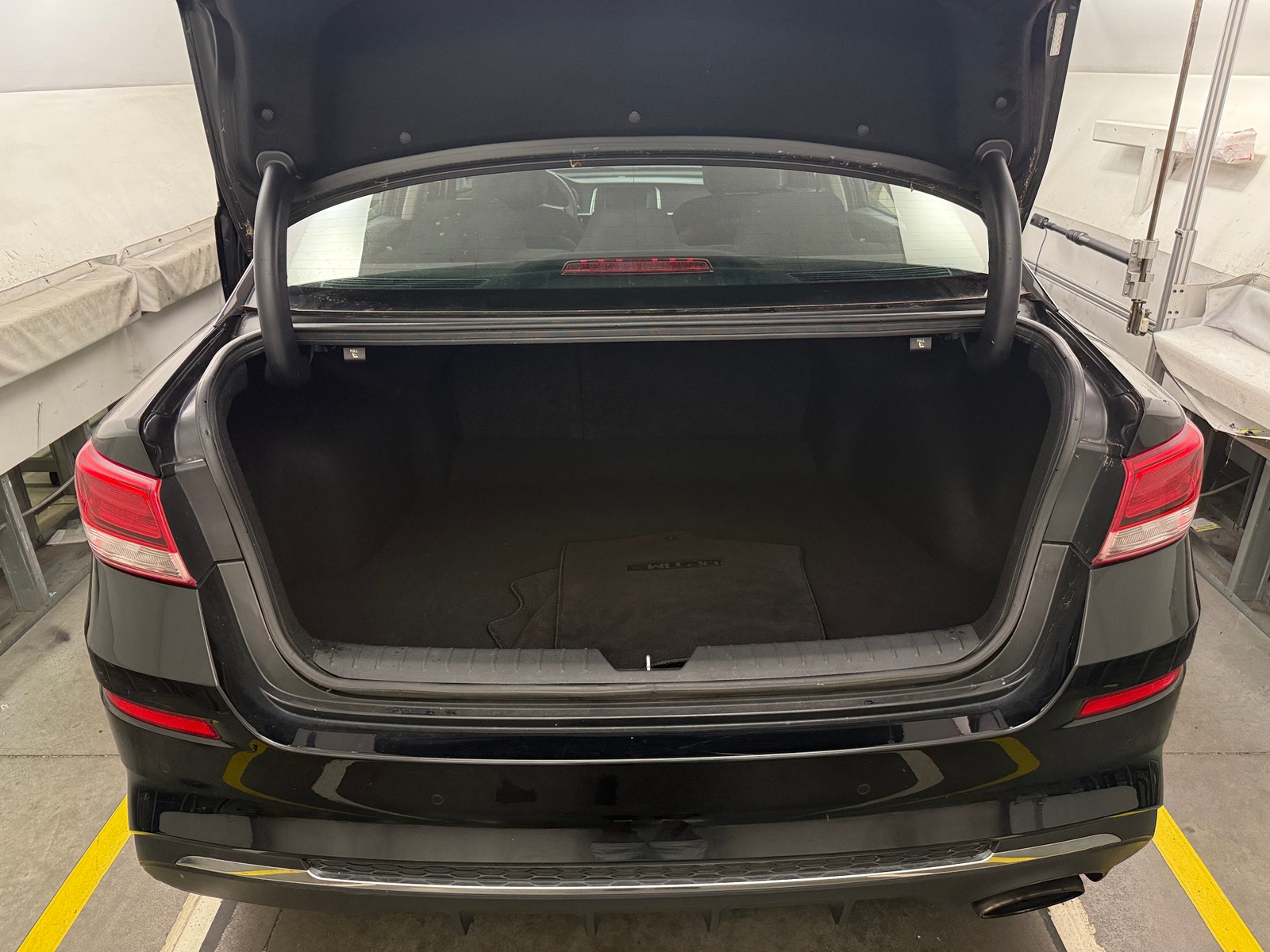 Thumbnail: 2019 Kia Optima - 7