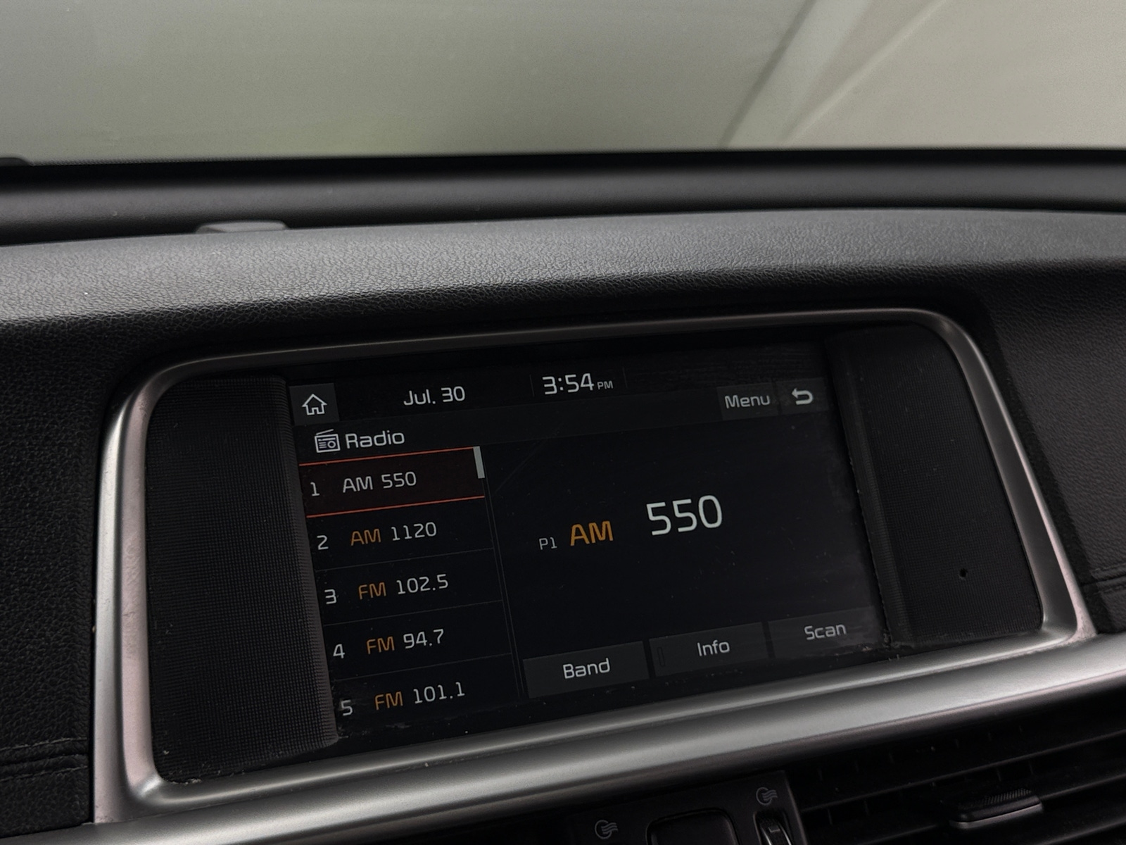 Thumbnail: 2019 Kia Optima - 4