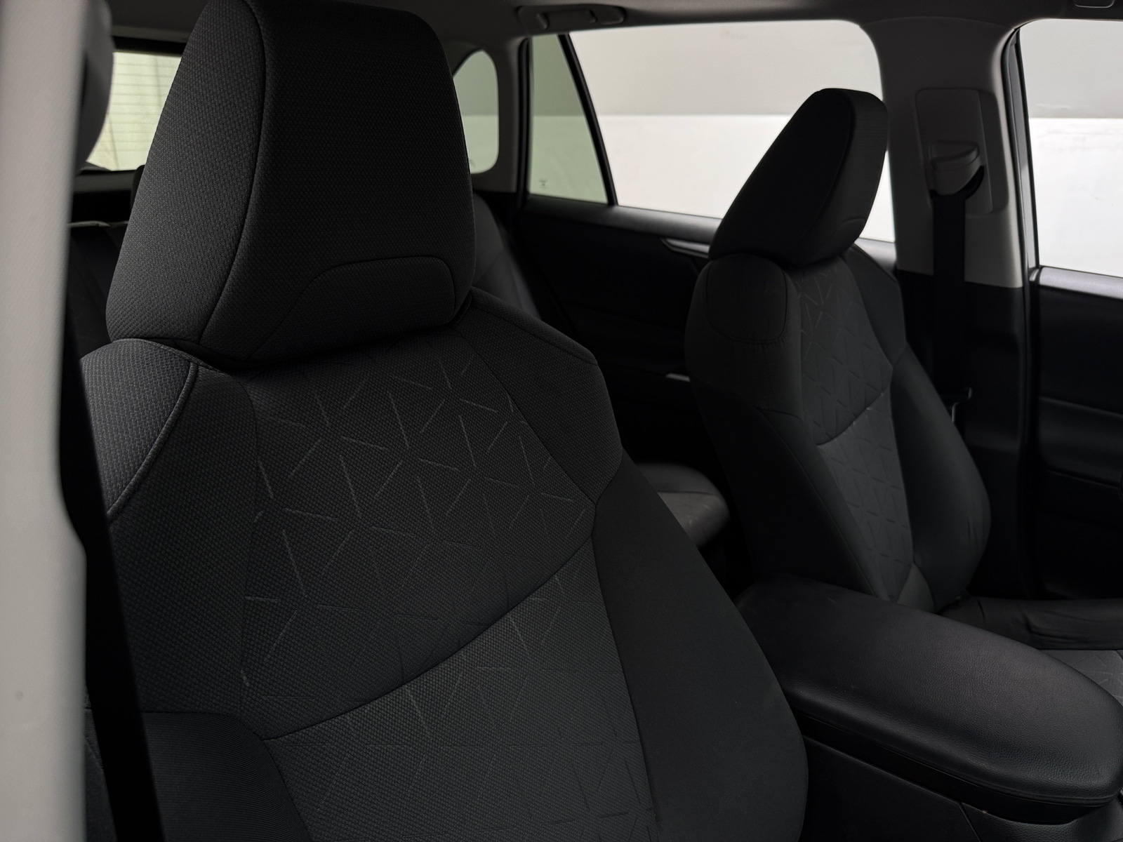 Thumbnail: 2021 Toyota RAV4 - 2