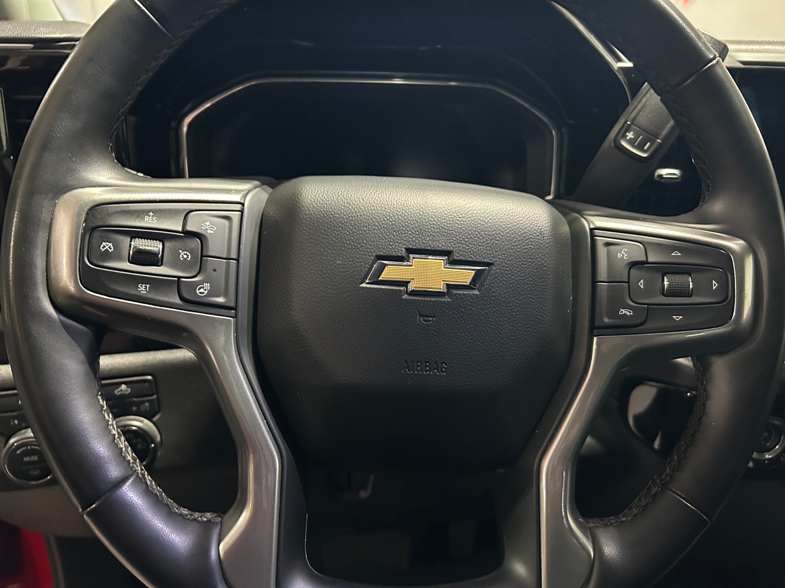 Thumbnail: 2023 Chevrolet Silverado 1500 - 5