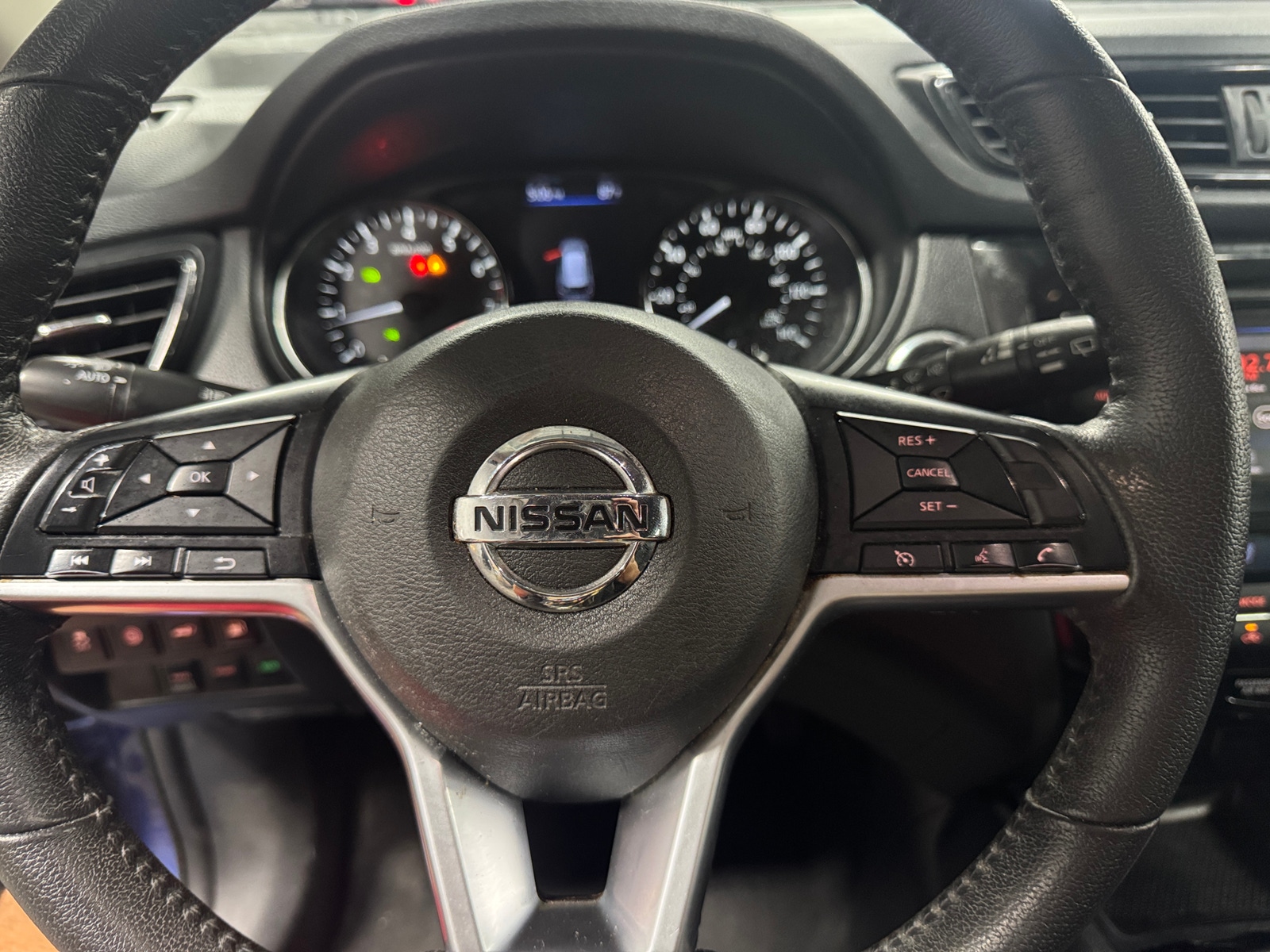 Thumbnail: 2019 Nissan Rogue - 5