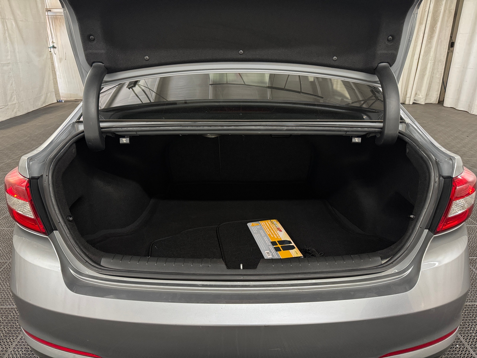 Thumbnail: 2015 Hyundai Sonata - 6