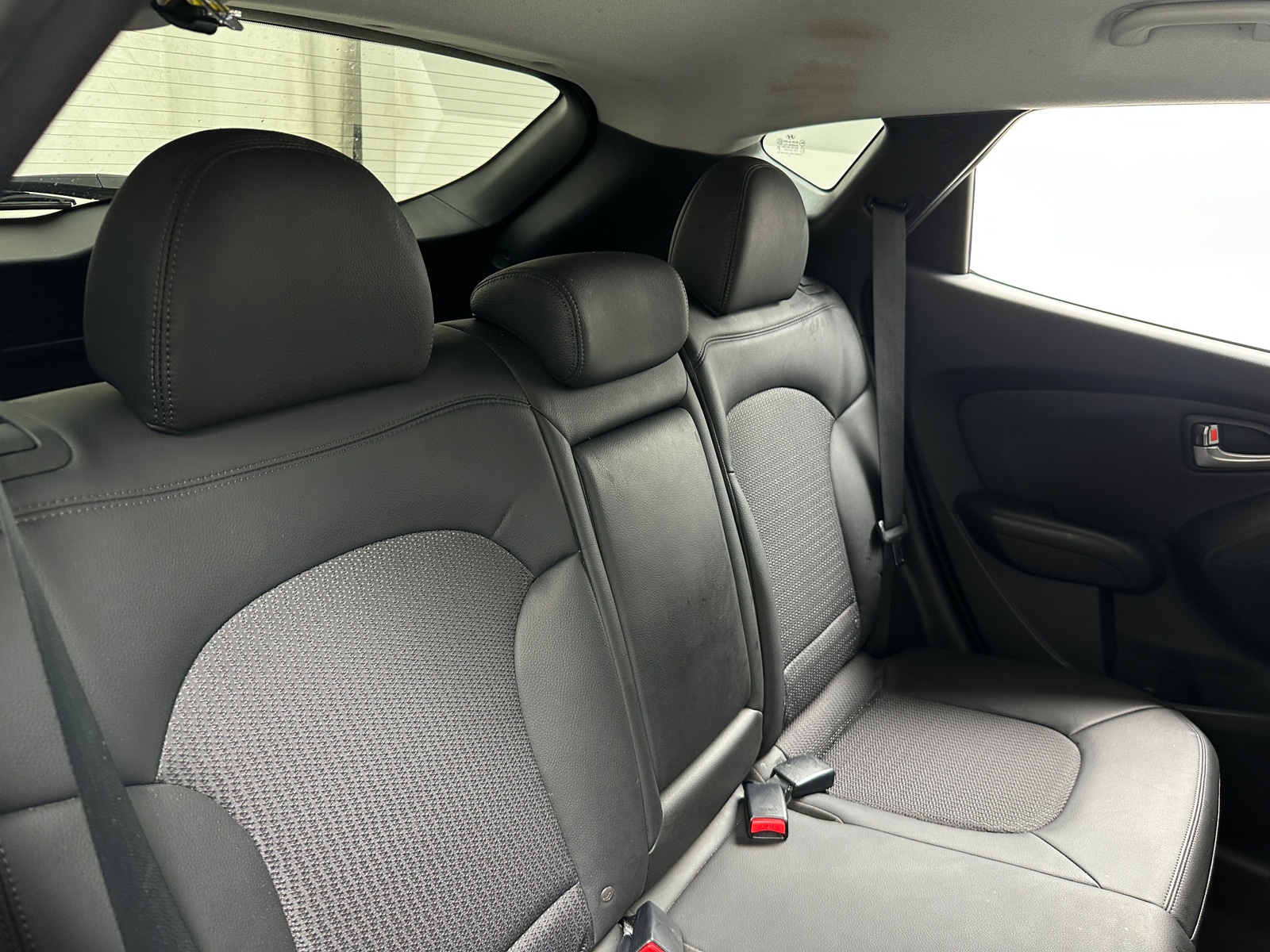 Thumbnail: 2012 Hyundai Tucson - 6