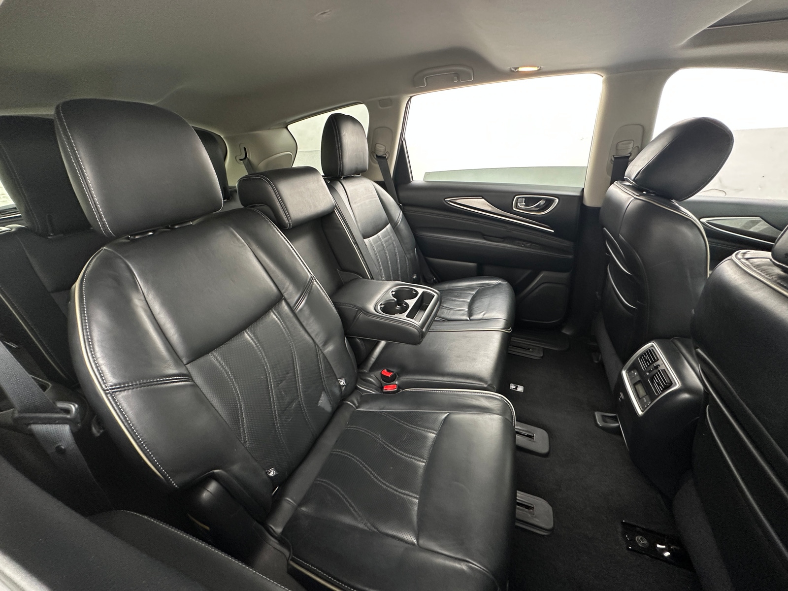 Thumbnail: 2017 INFINITI QX60 - 5