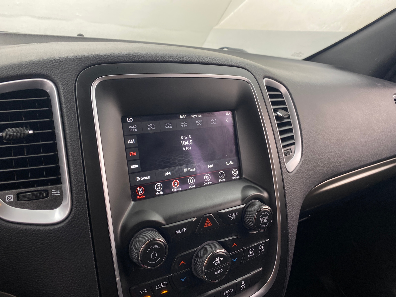 Thumbnail: 2019 Dodge Durango - 4