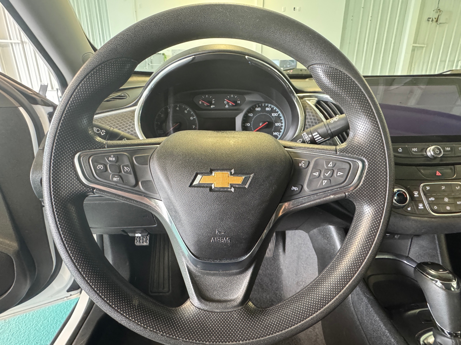 Thumbnail: 2019 Chevrolet Malibu - 5