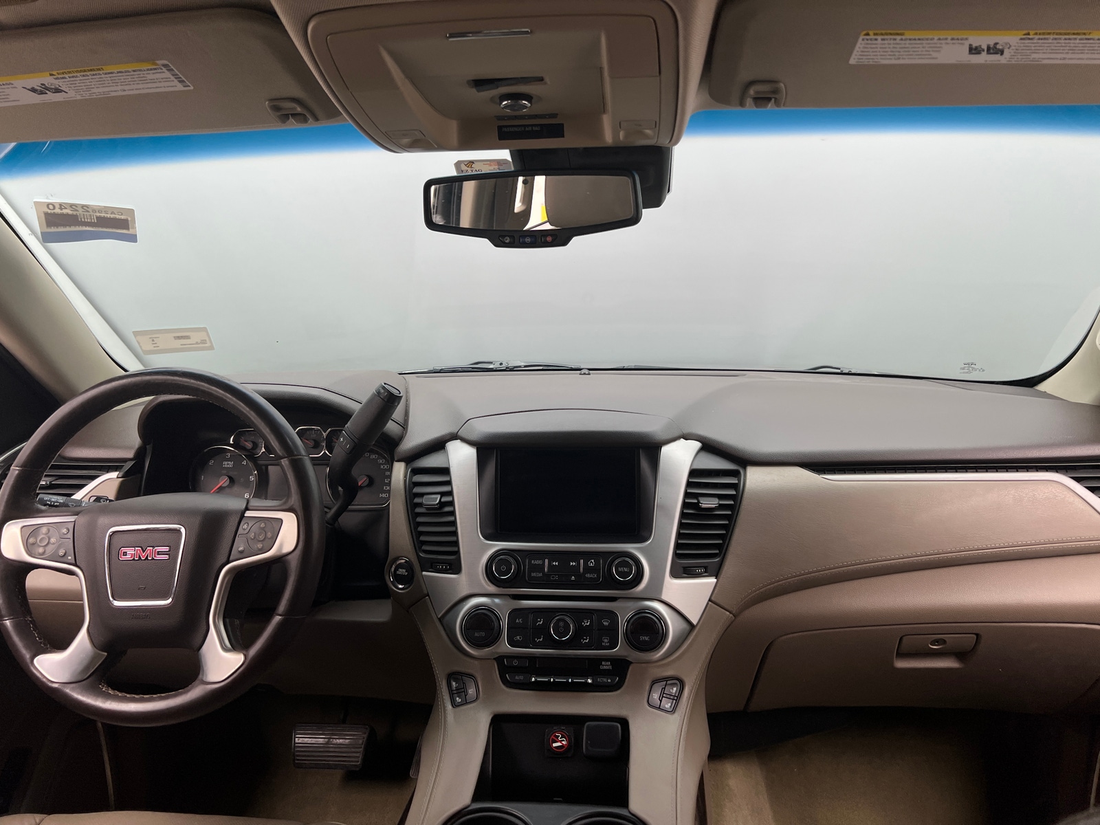 Thumbnail: 2016 GMC Yukon XL - 2