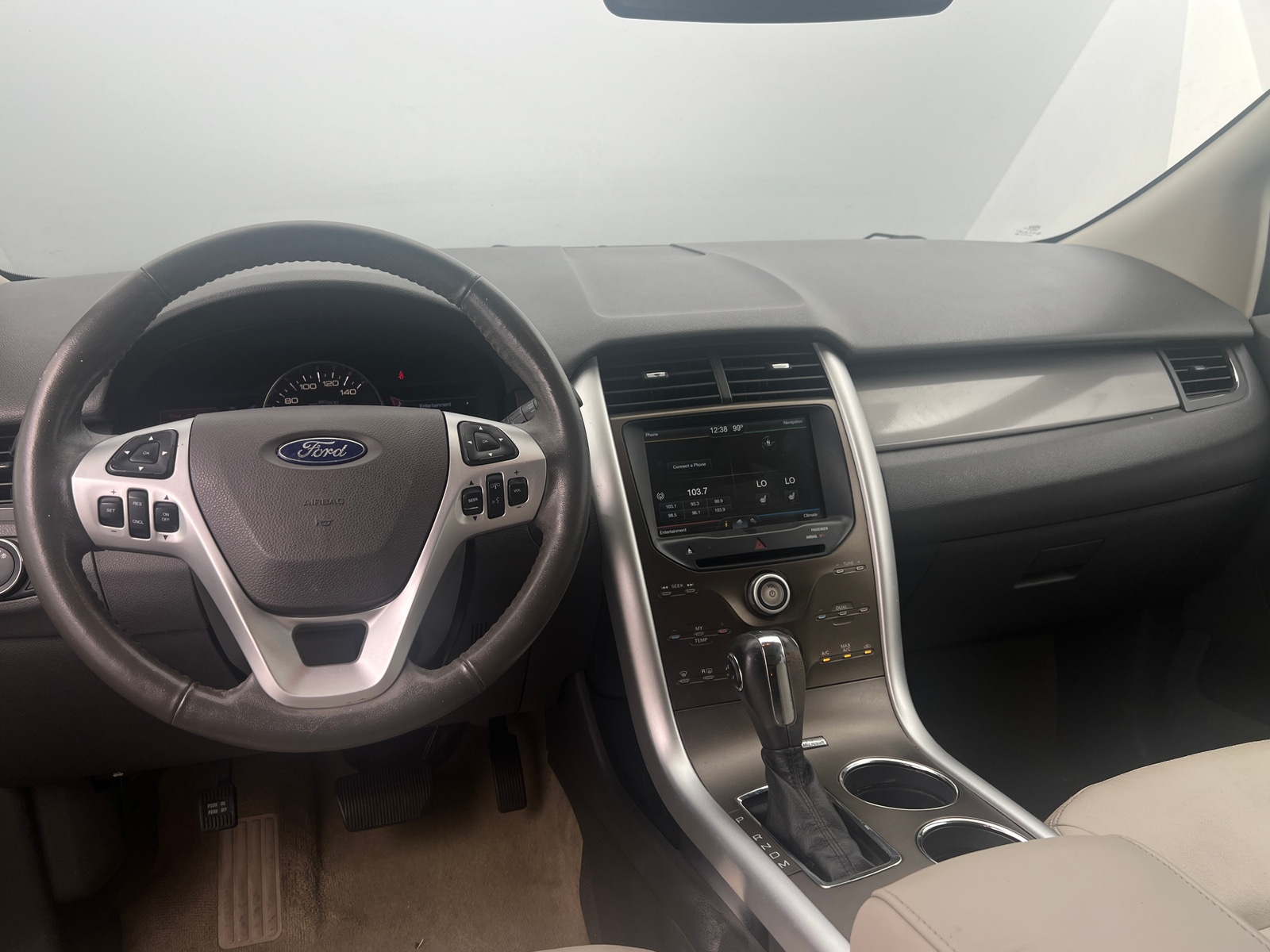 Thumbnail: 2011 Ford Edge - 3