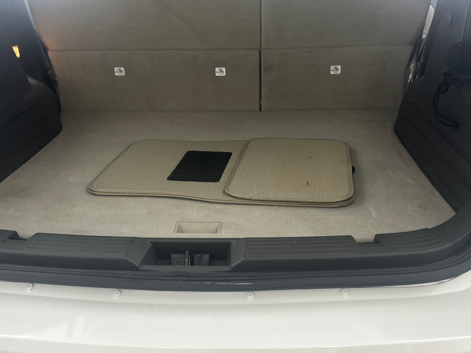 Thumbnail: 2011 Ford Edge - 7