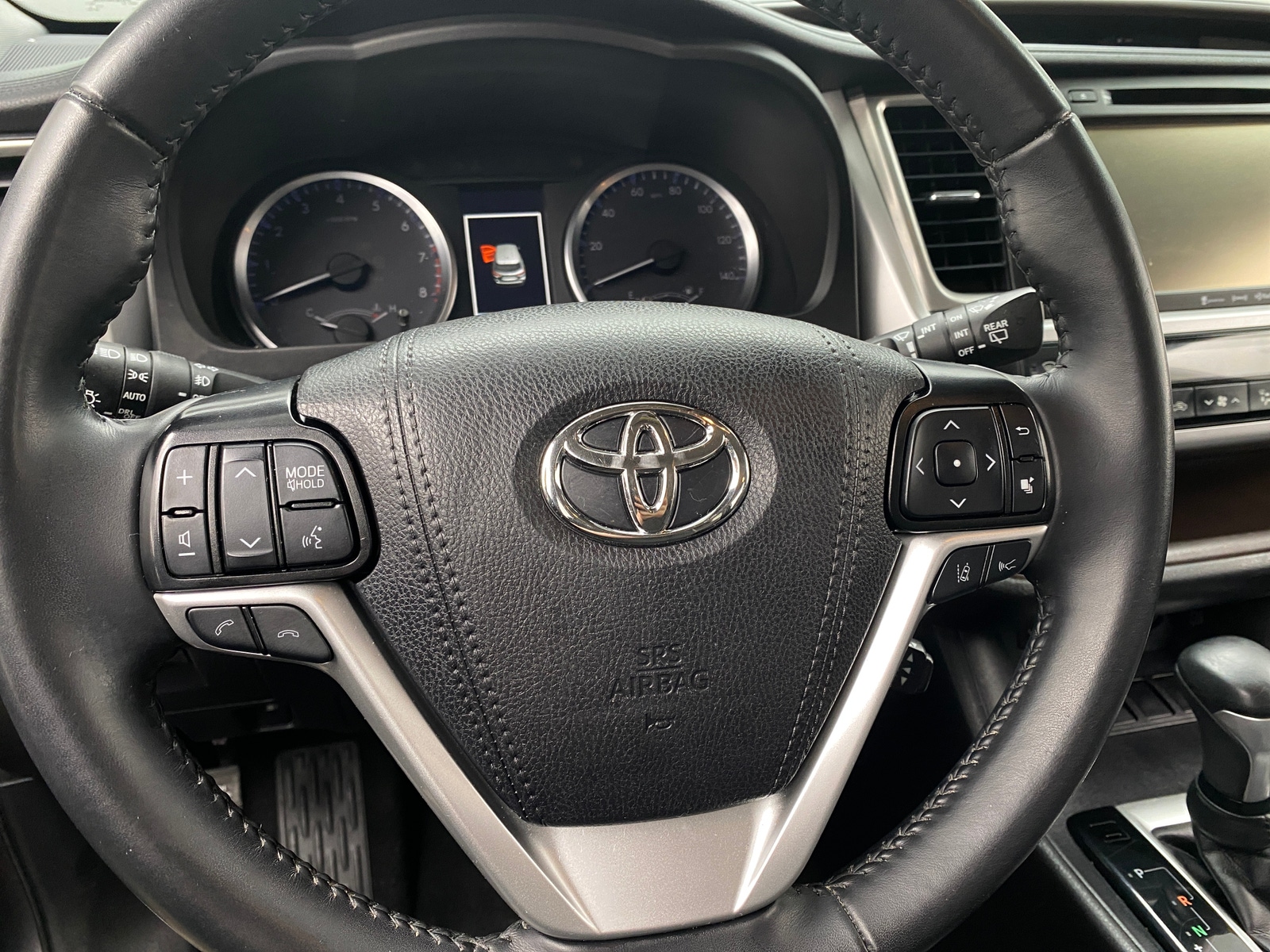 Thumbnail: 2019 Toyota Highlander - 5