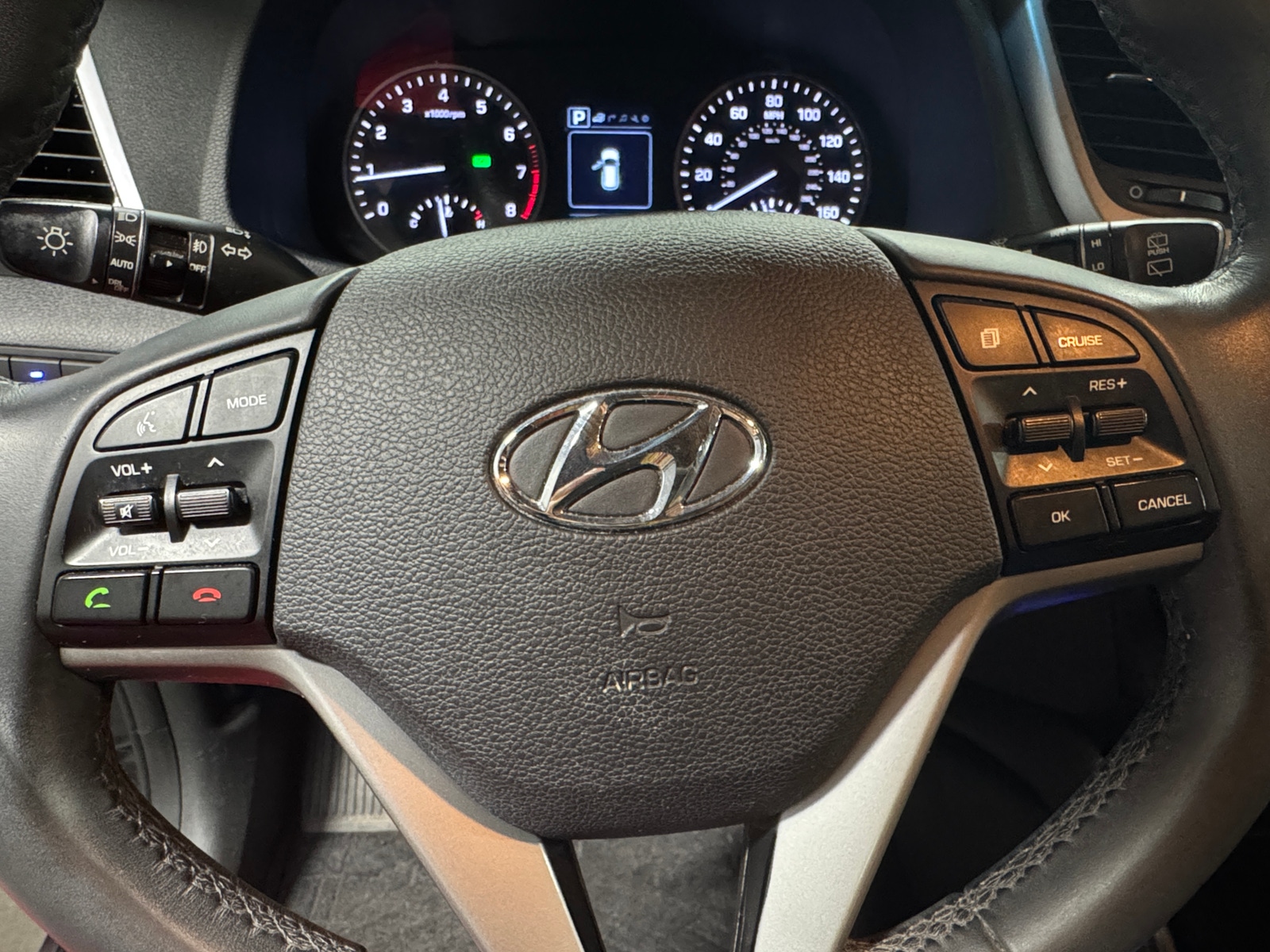 Thumbnail: 2017 Hyundai Tucson - 4