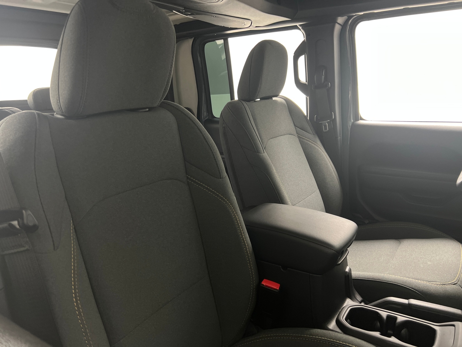 Thumbnail: 2024 Jeep Gladiator - 2