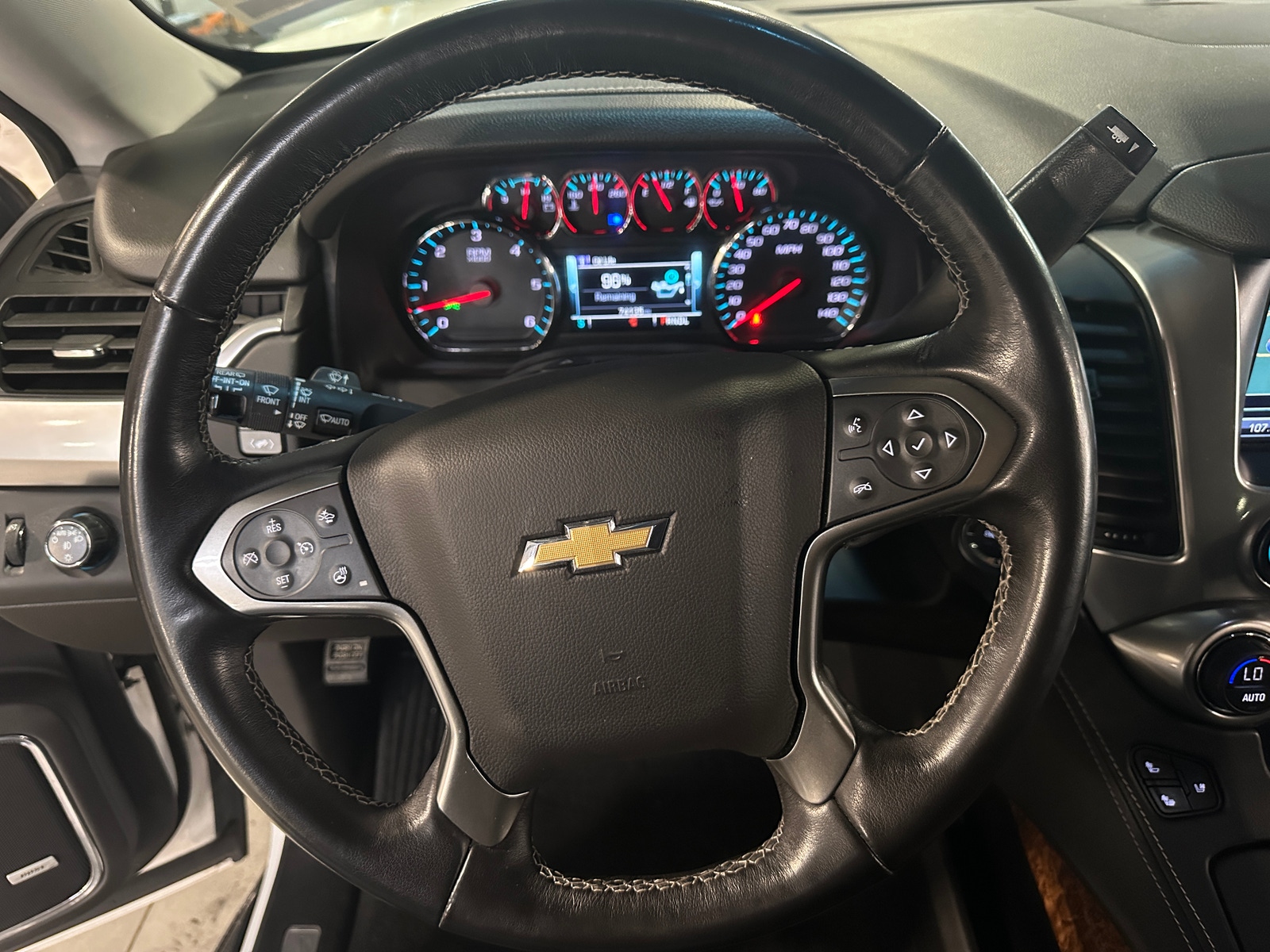 Thumbnail: 2019 Chevrolet Suburban - 4