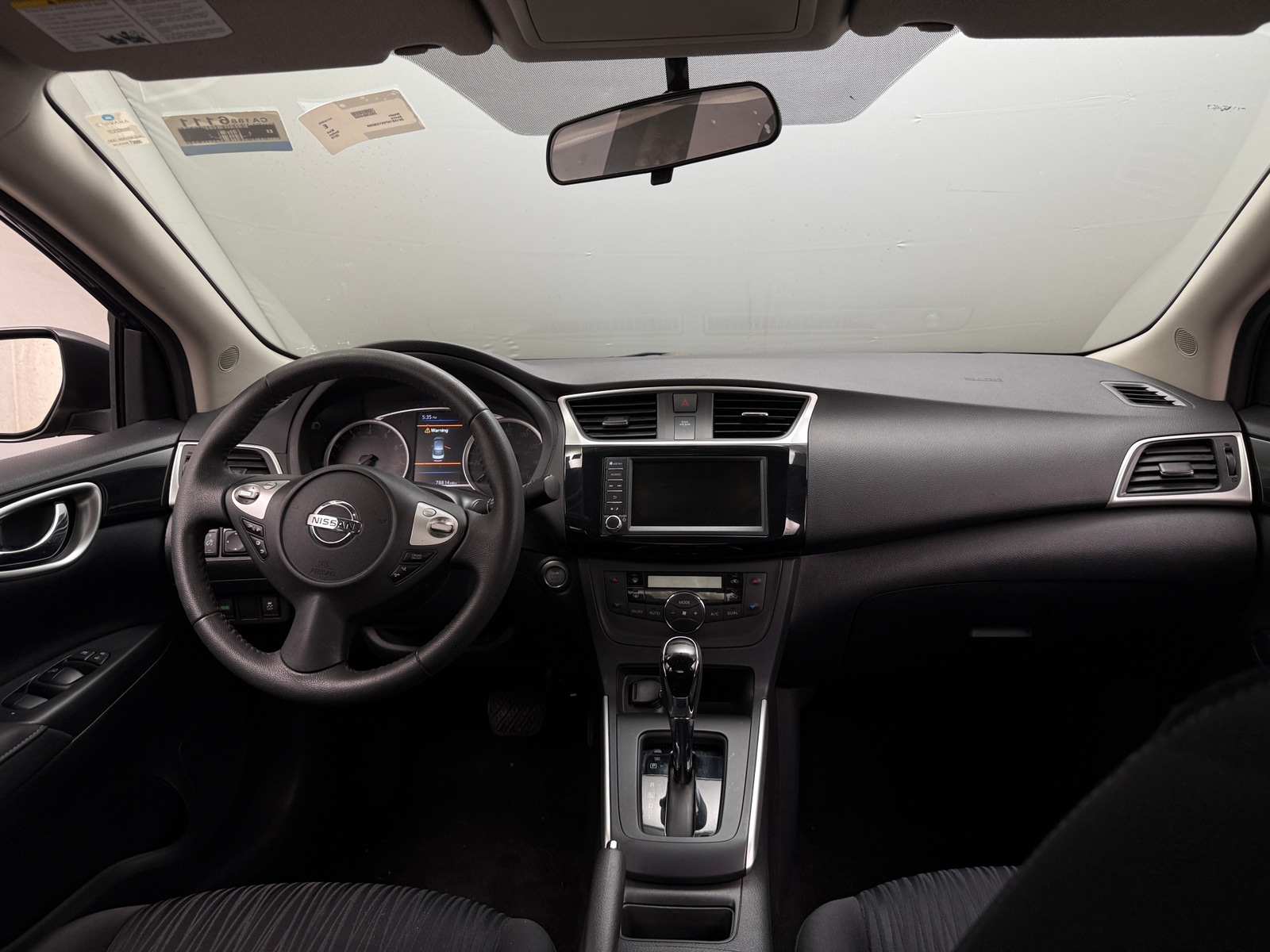 Thumbnail: 2019 Nissan Sentra - 3