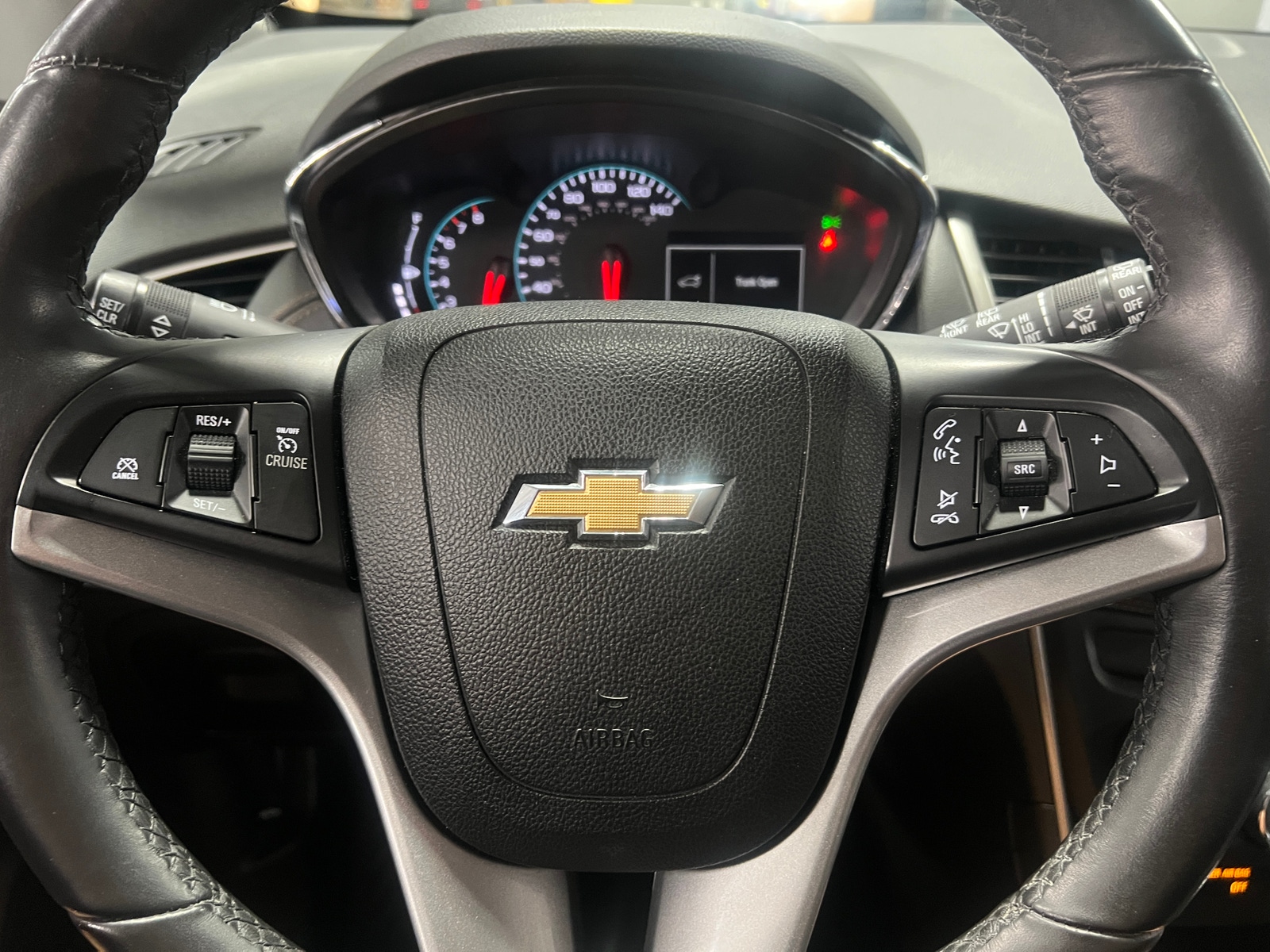 Thumbnail: 2018 Chevrolet Trax - 5