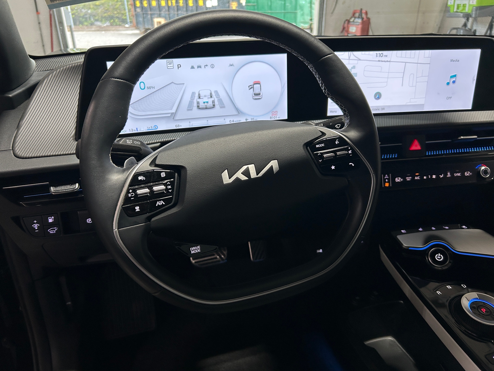Thumbnail: 2024 Kia EV6 - 4