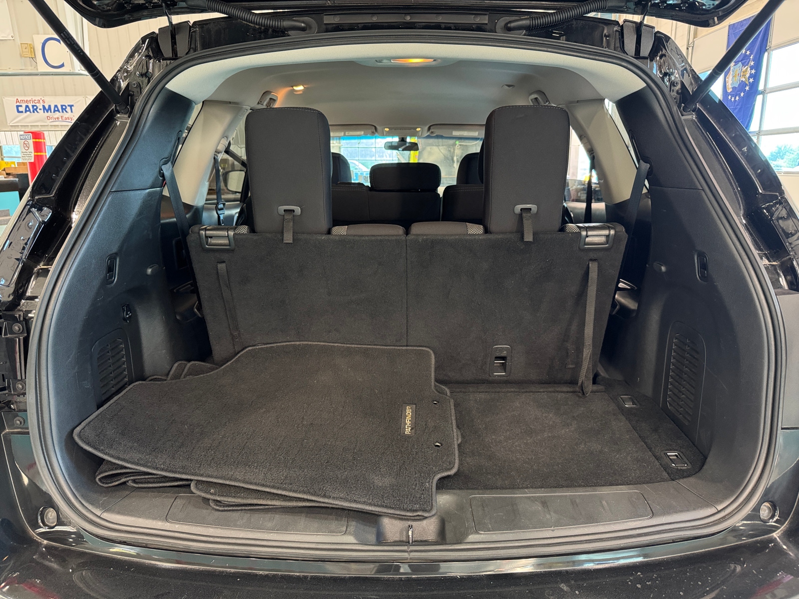 Thumbnail: 2018 Nissan Pathfinder - 7