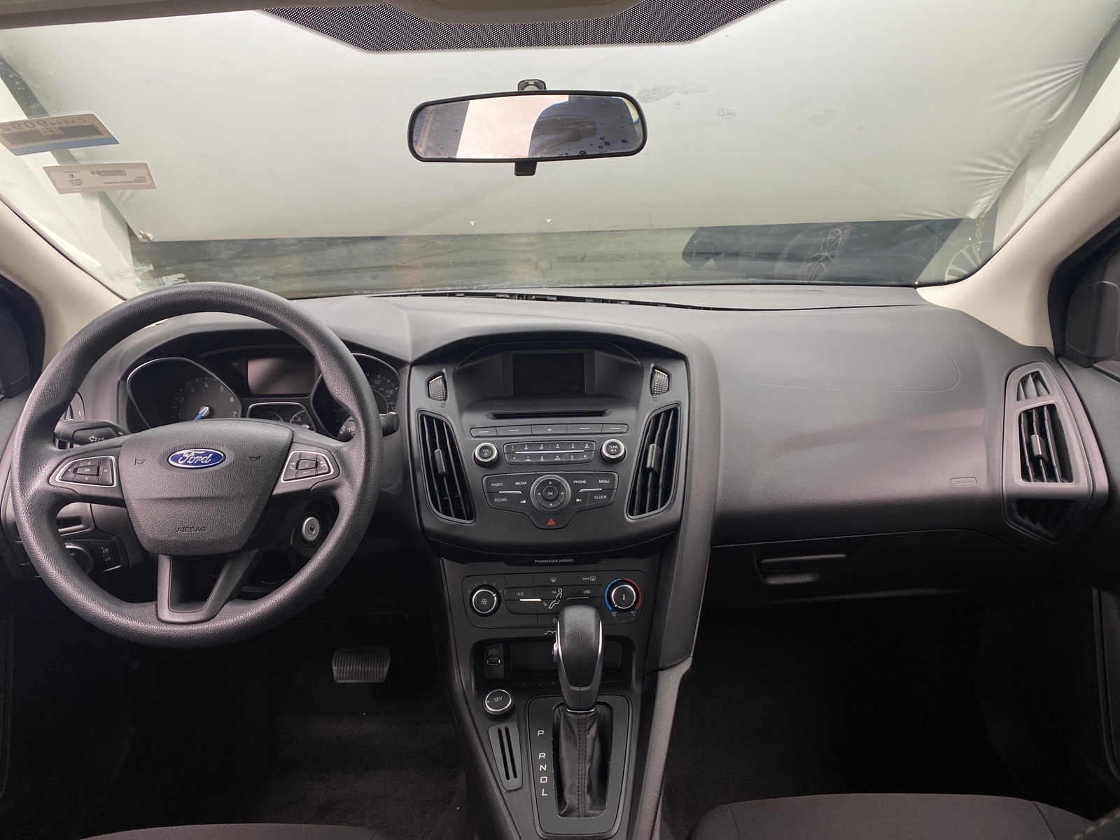 Thumbnail: 2015 Ford Focus - 3
