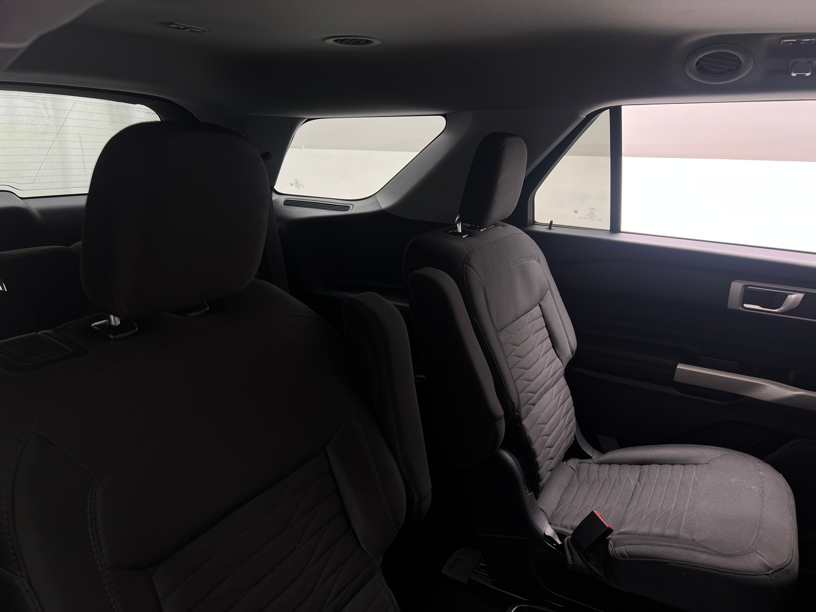 Thumbnail: 2021 Ford Explorer - 6