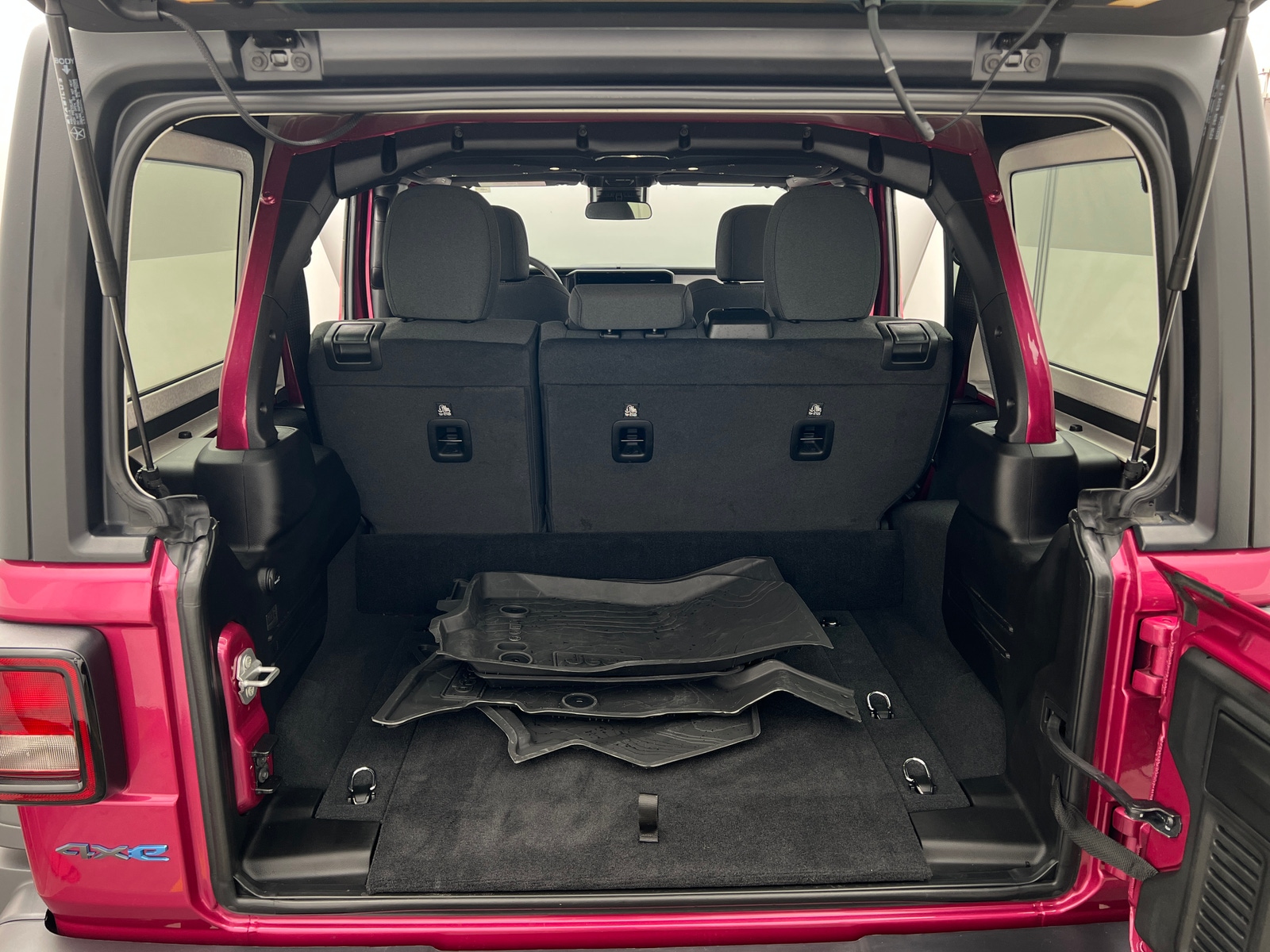 Thumbnail: 2024 Jeep Wrangler - 7