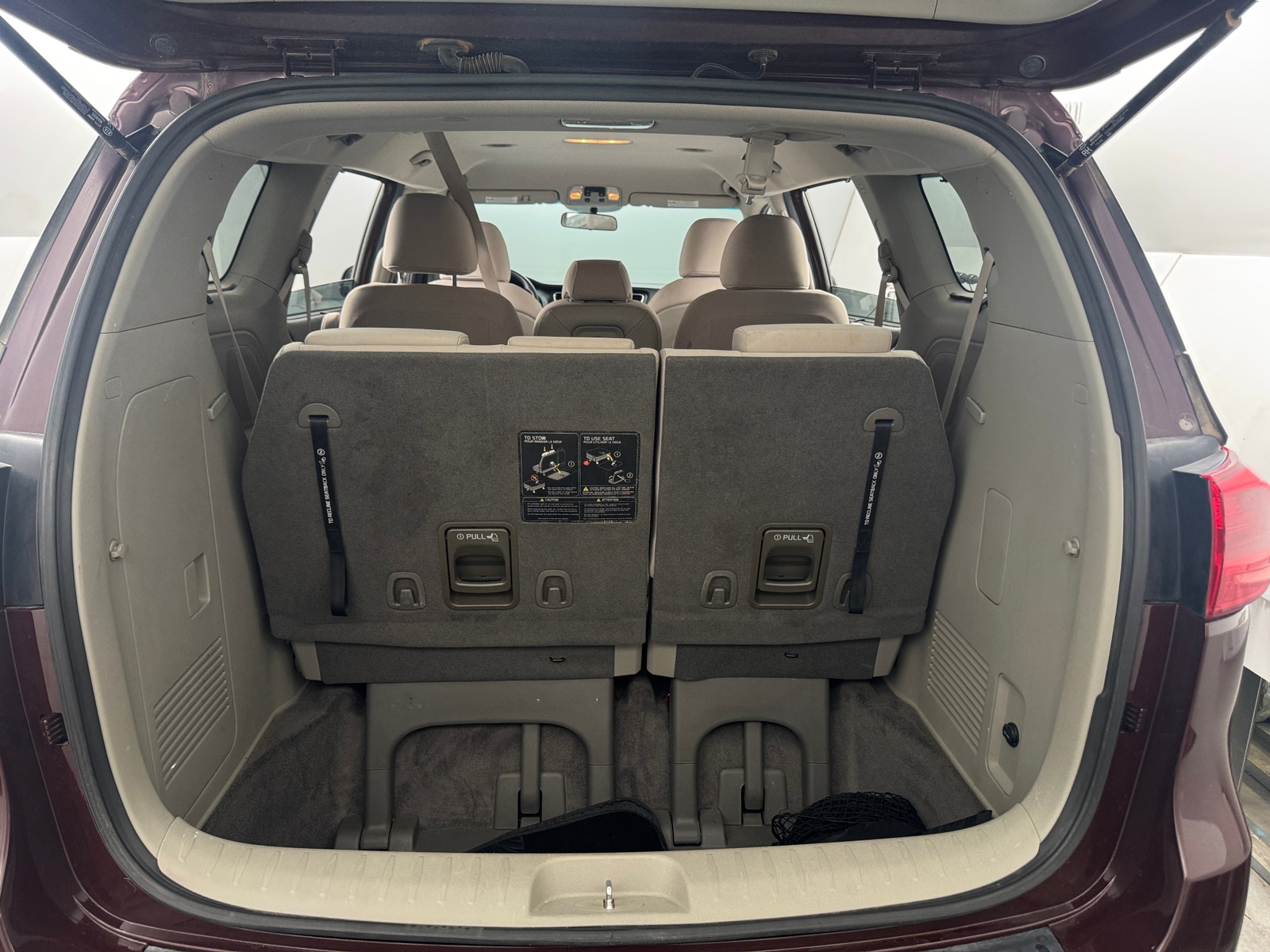 Thumbnail: 2016 Kia Sedona - 7