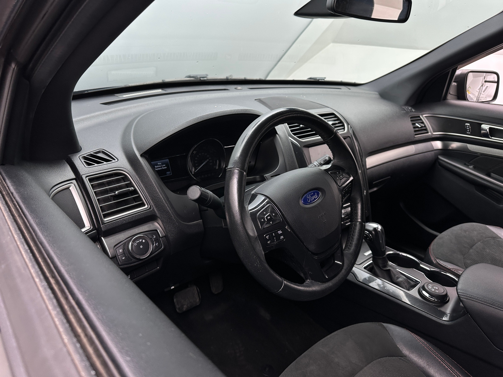 Thumbnail: 2019 Ford Explorer - 3