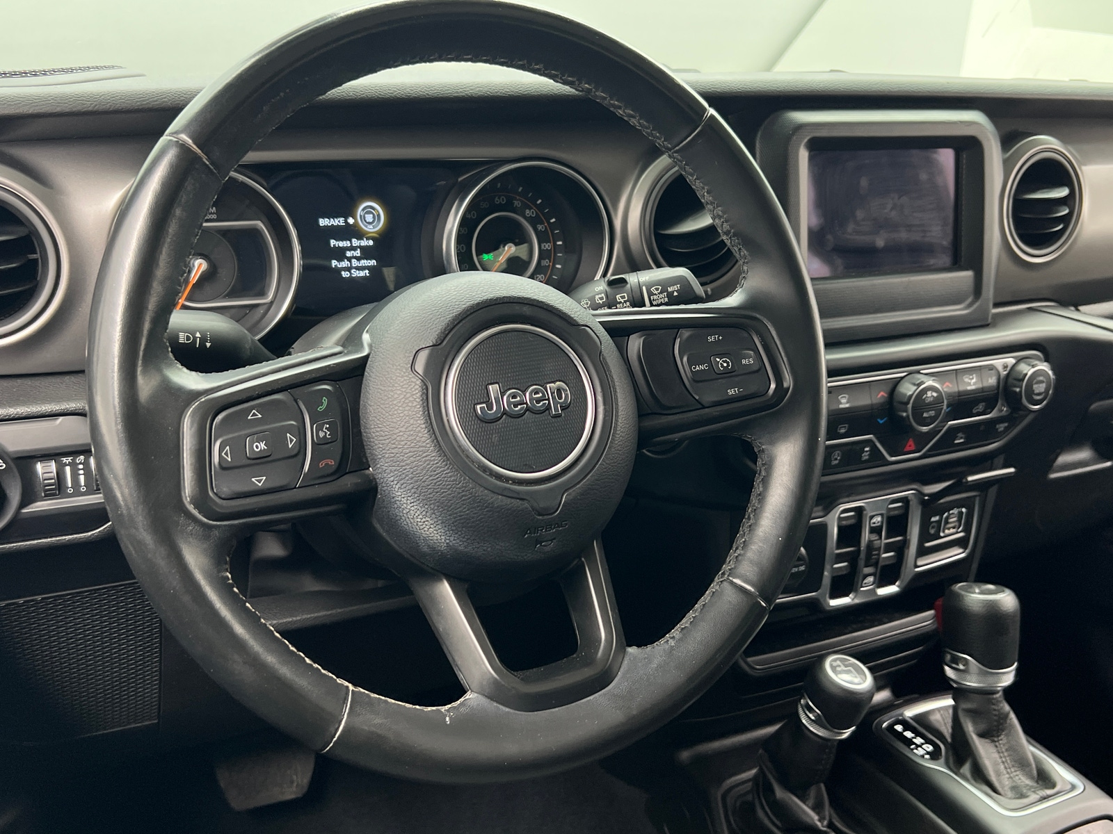 Thumbnail: 2022 Jeep Wrangler - 5