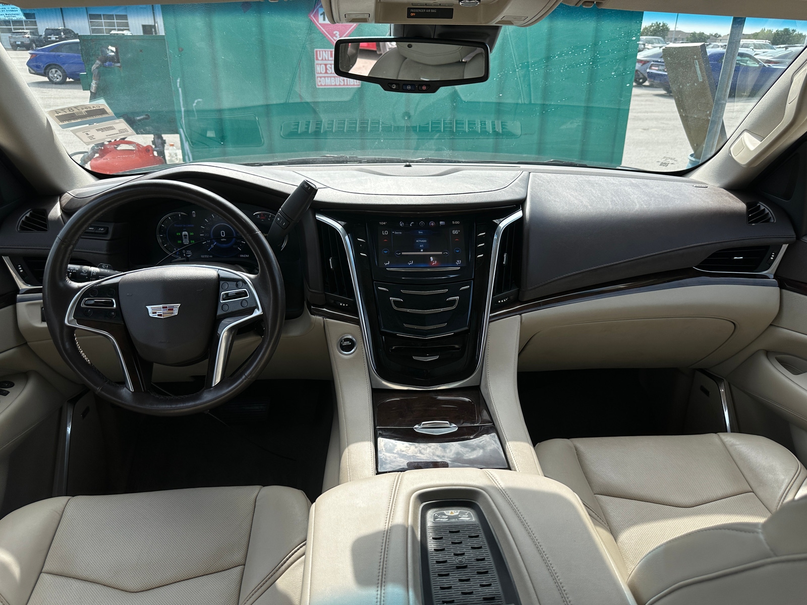 Thumbnail: 2016 Cadillac Escalade - 2