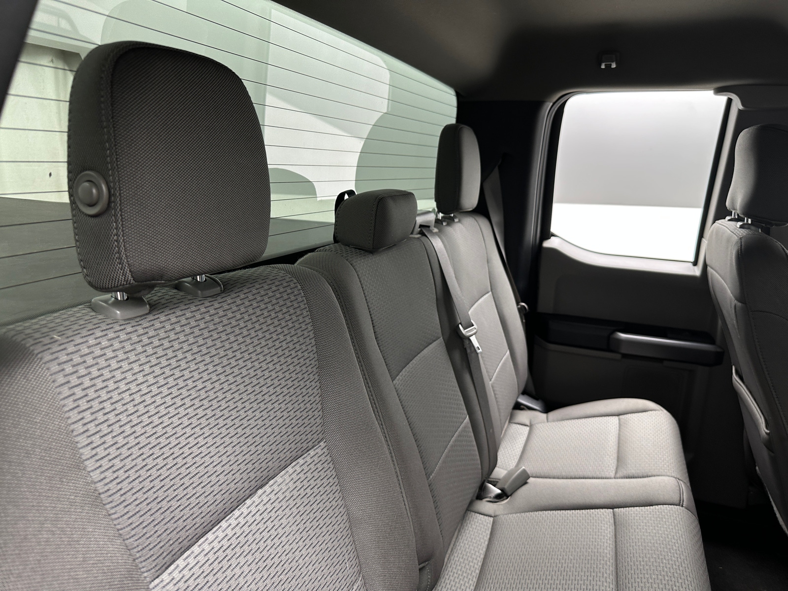 Thumbnail: 2019 Ford Econoline - 6