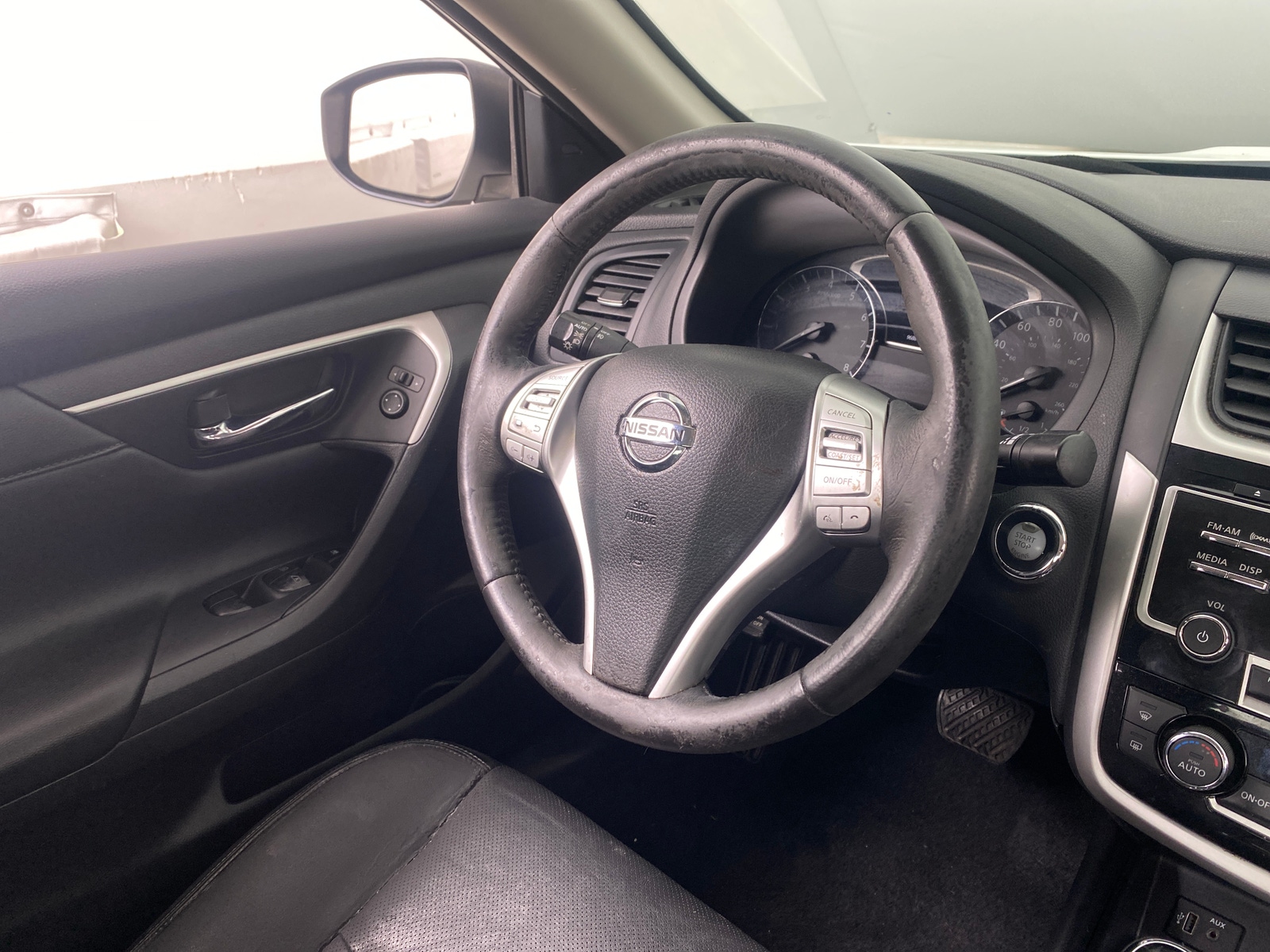 Thumbnail: 2018 Nissan Altima - 4