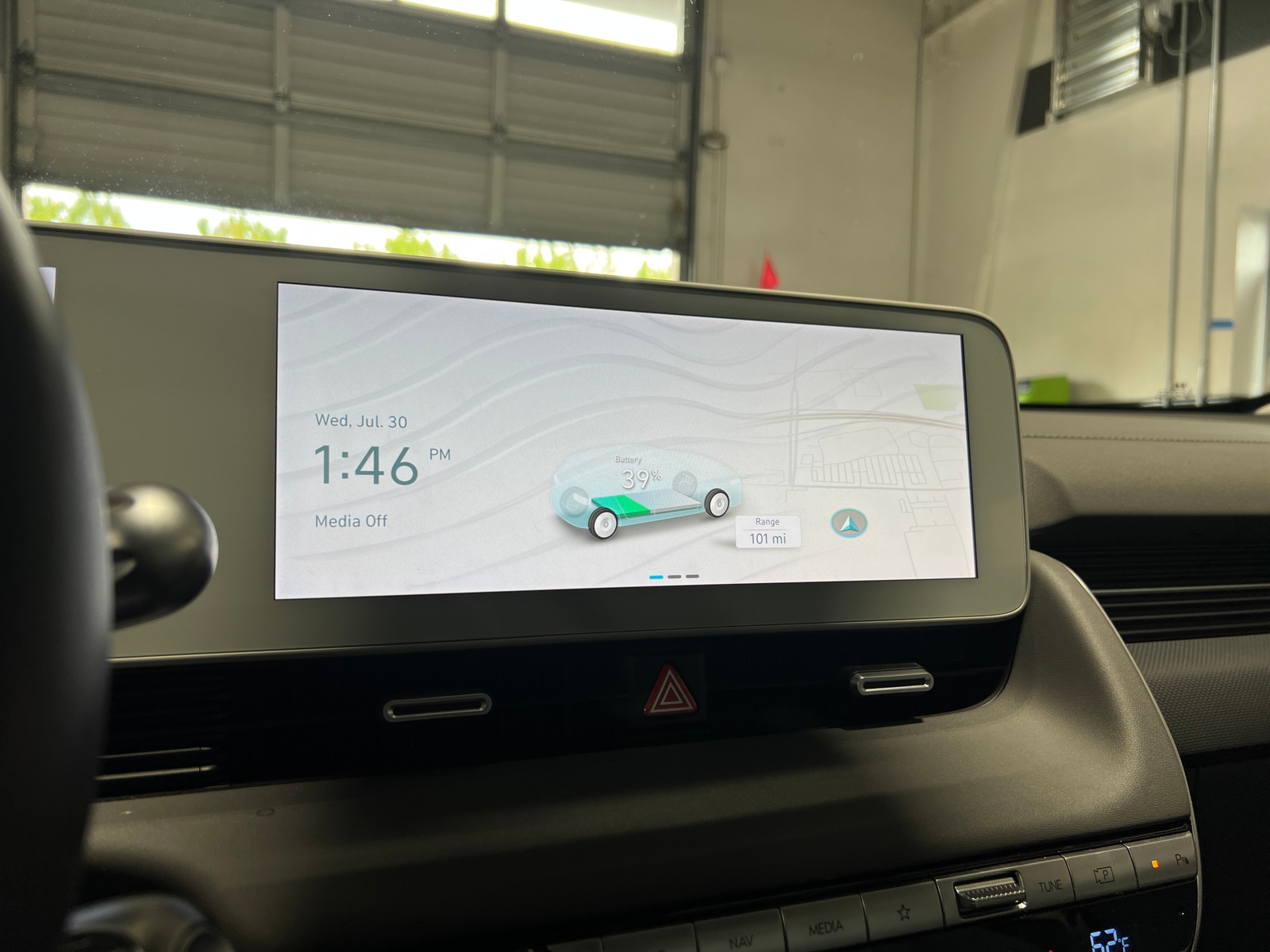 Thumbnail: 2024 Hyundai Ioniq 5 - 3