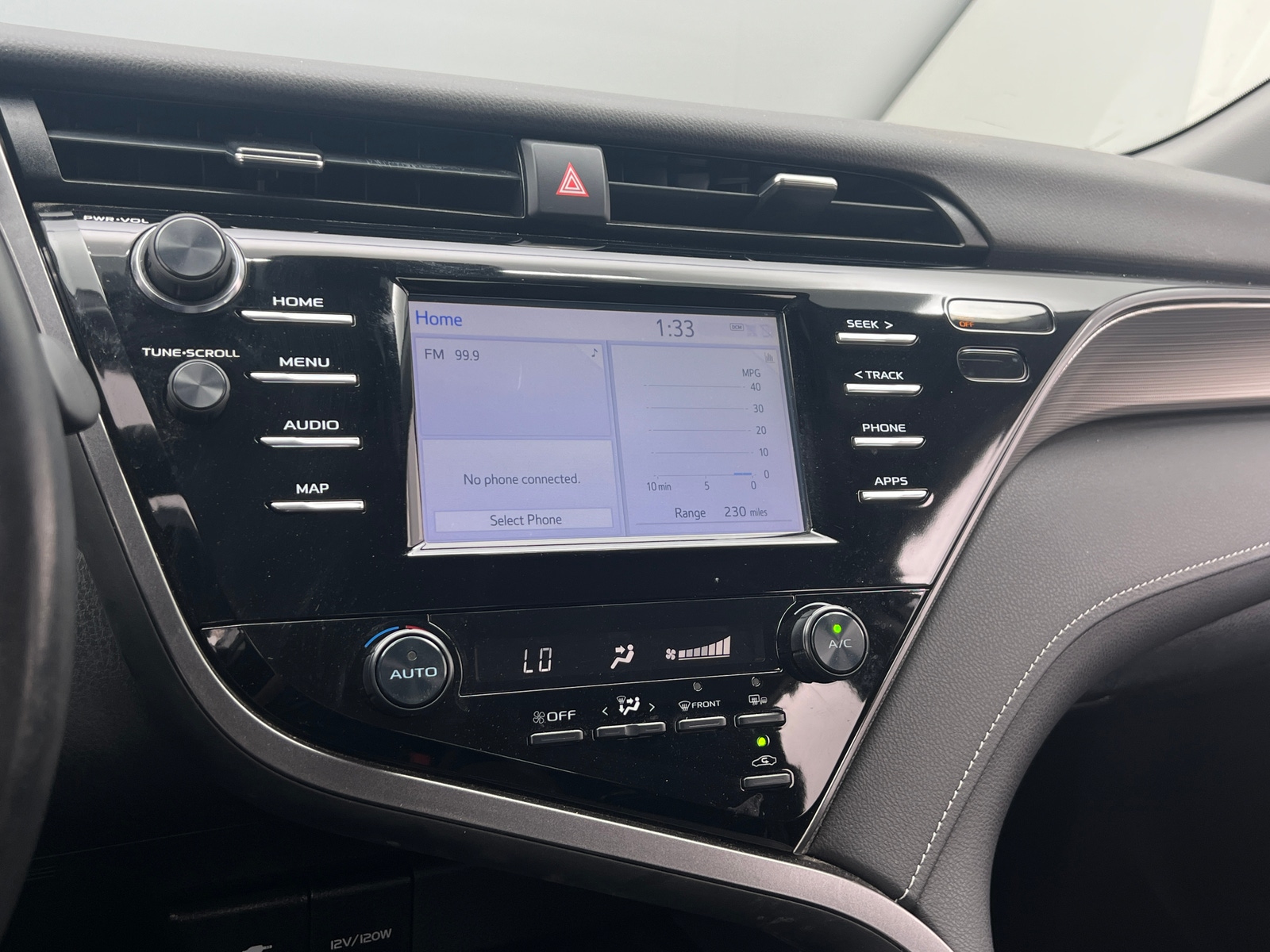 Thumbnail: 2019 Toyota Camry - 3