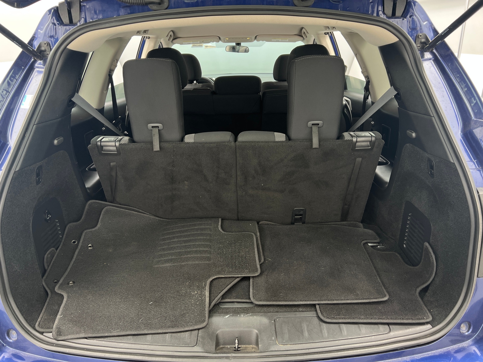Thumbnail: 2019 Nissan Pathfinder - 7