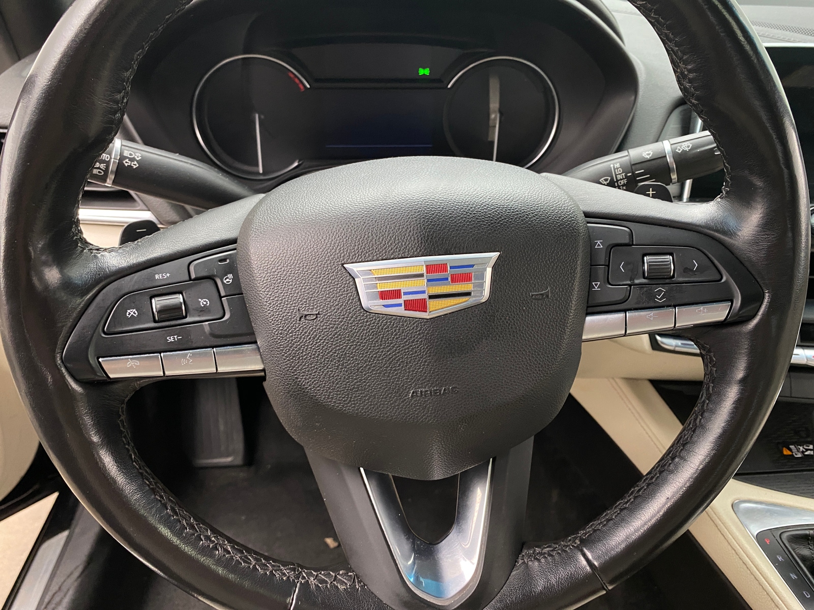 Thumbnail: 2020 Cadillac CT4 - 4