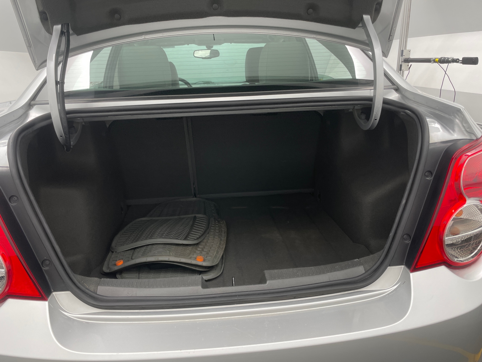 Thumbnail: 2015 Chevrolet Sonic - 6