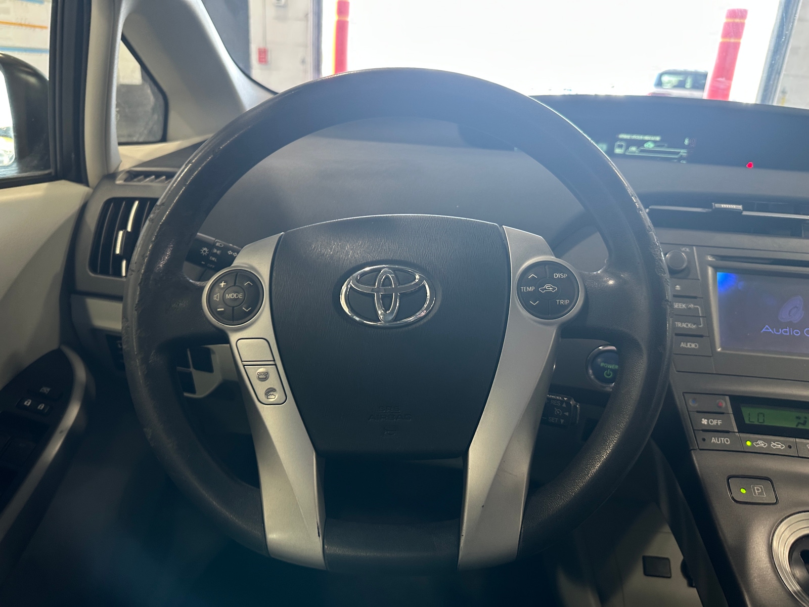 Thumbnail: 2012 Toyota Prius - 5