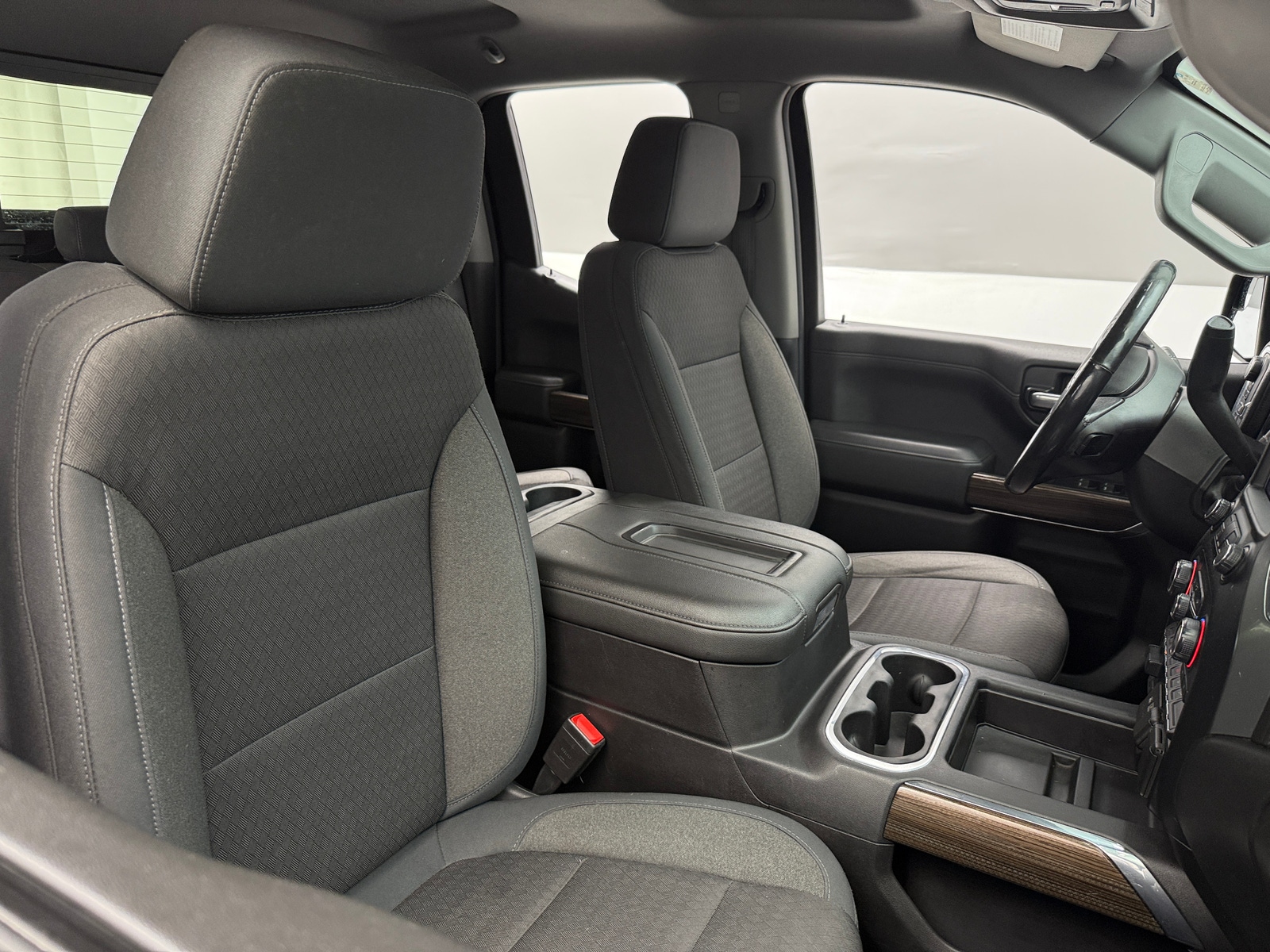Thumbnail: 2019 Chevrolet Silverado 1500 - 2
