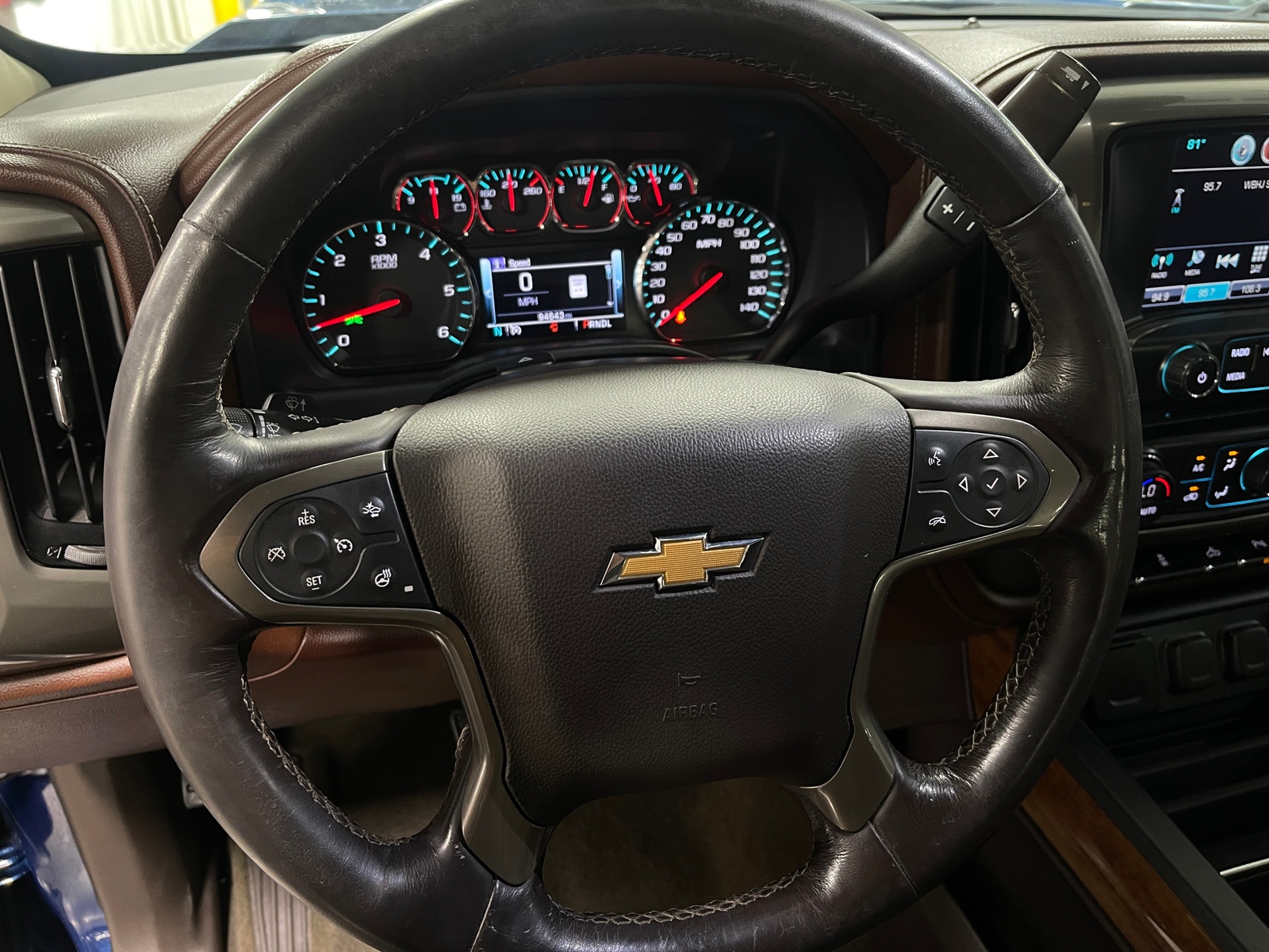 Thumbnail: 2018 Chevrolet Silverado 1500 - 4