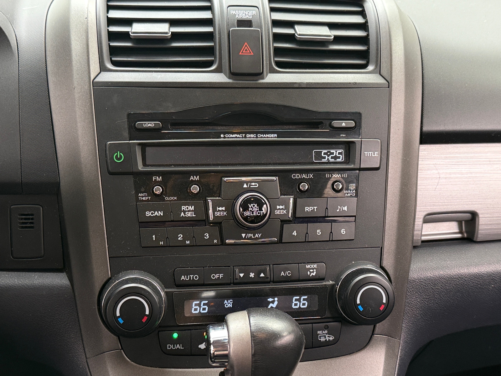 Thumbnail: 2010 Honda CR-V - 3
