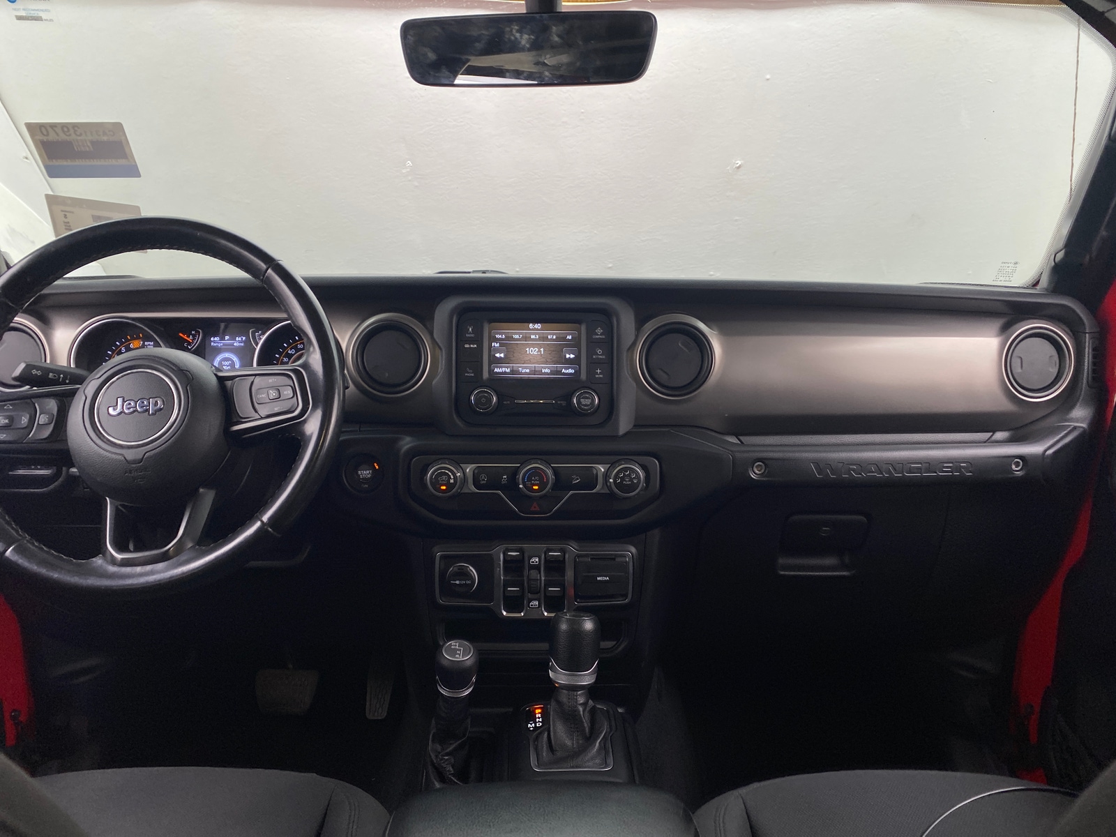 Thumbnail: 2020 Jeep Wrangler - 3